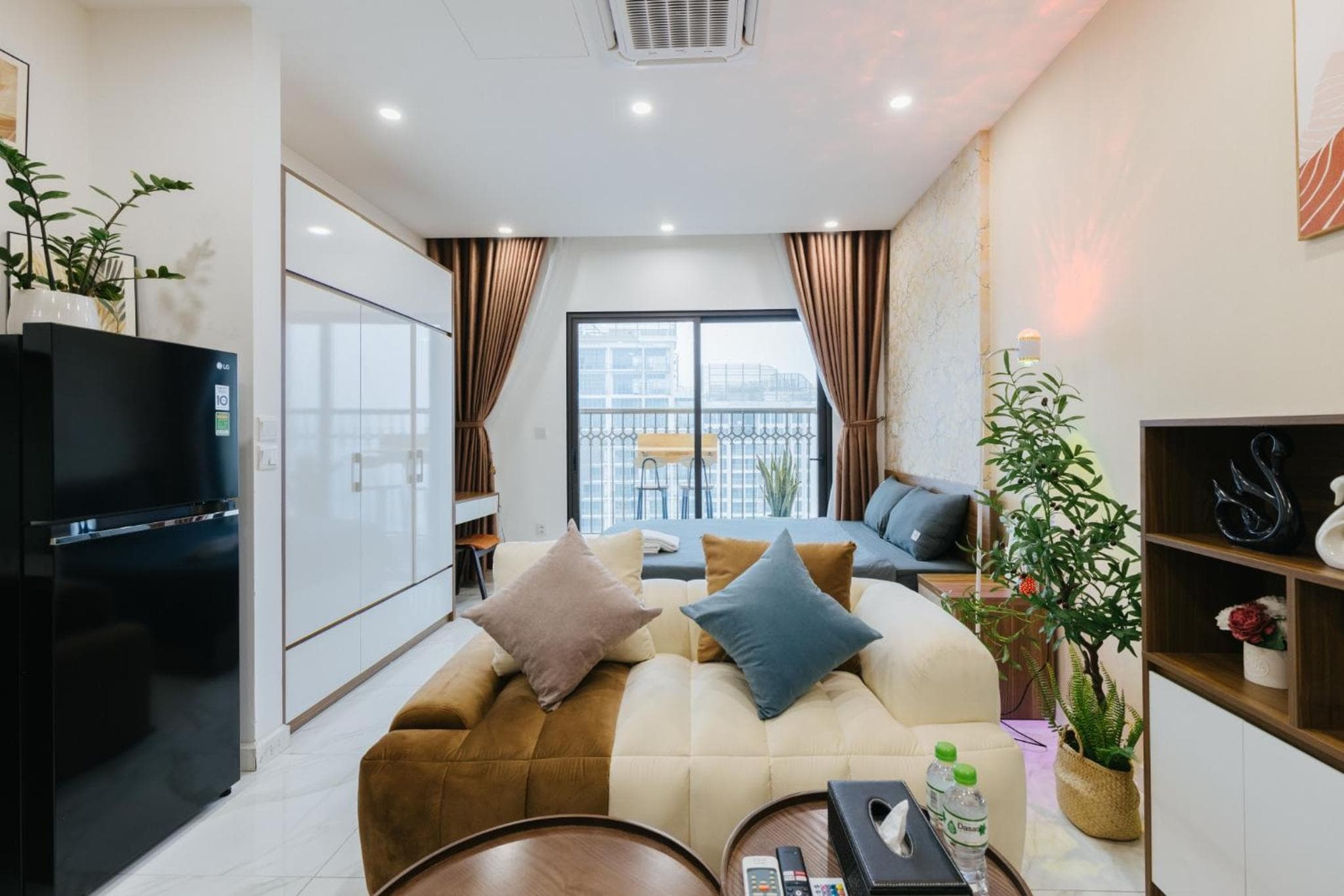 Muse Hanoi Lake View Luxury Apartment - D' Eldorado, Hanoi, photo 2