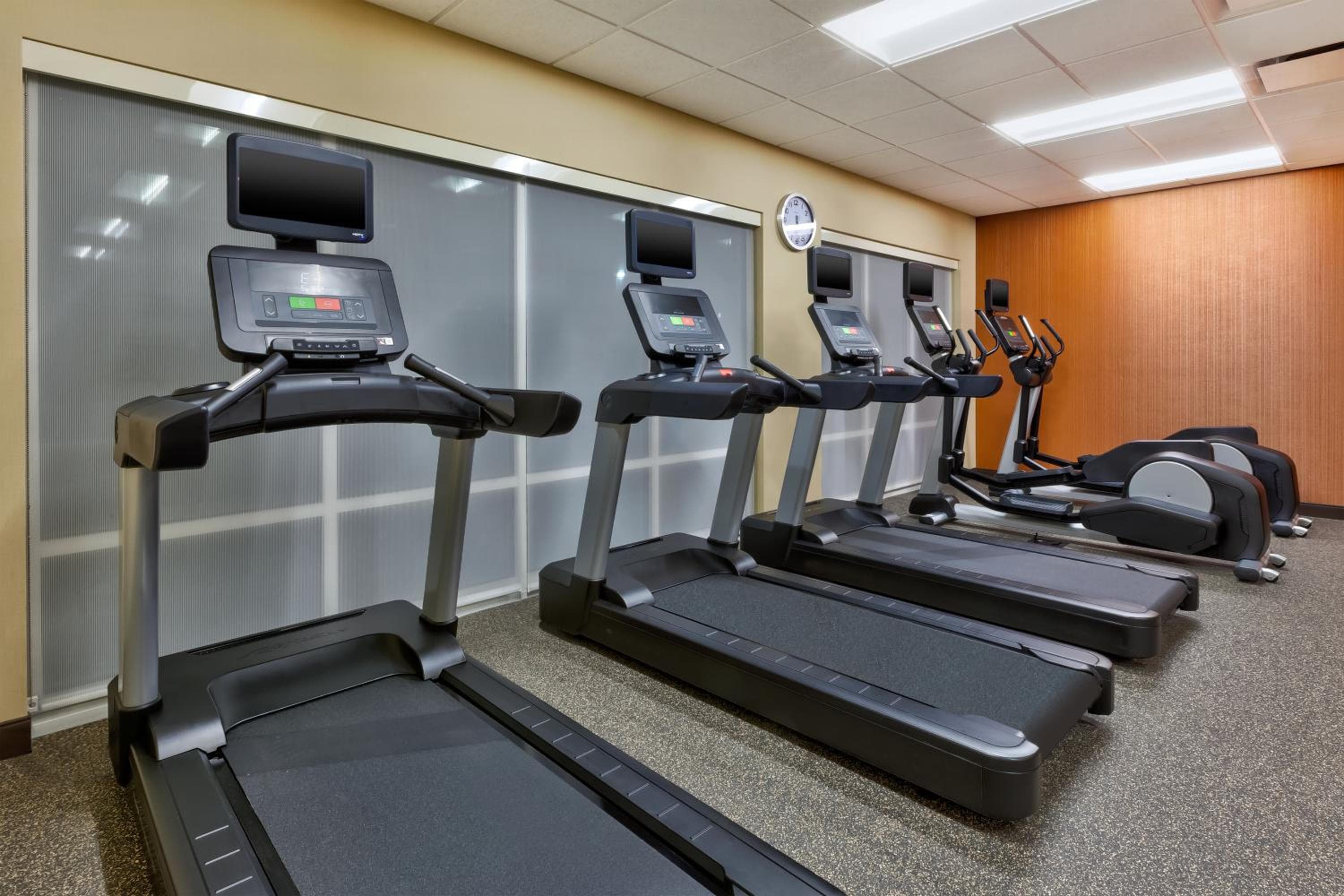 TownePlace Suites by Marriott Grand Rapids Airport Southeast, Grand Rapids, photo 3