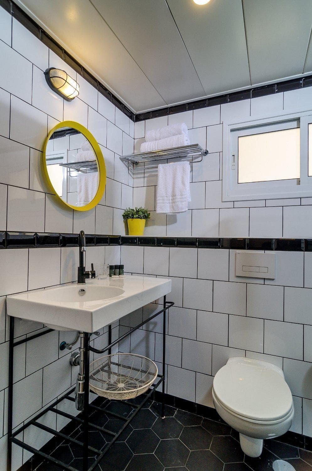 Dizengoff Square Boutique Aparthotel - by BAR COLLECTION, Tel Aviv