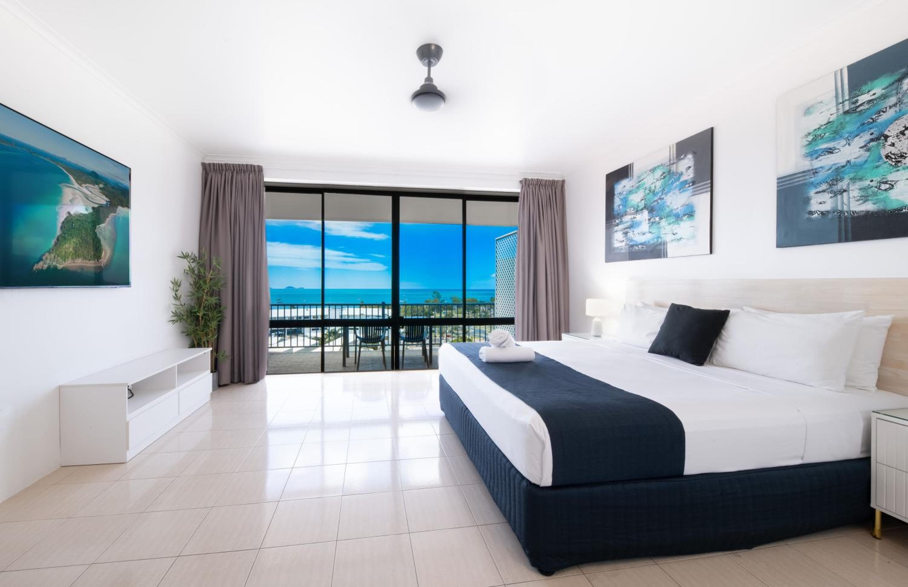 Whitsunday Terraces Resort, Airlie Beach, photo 4