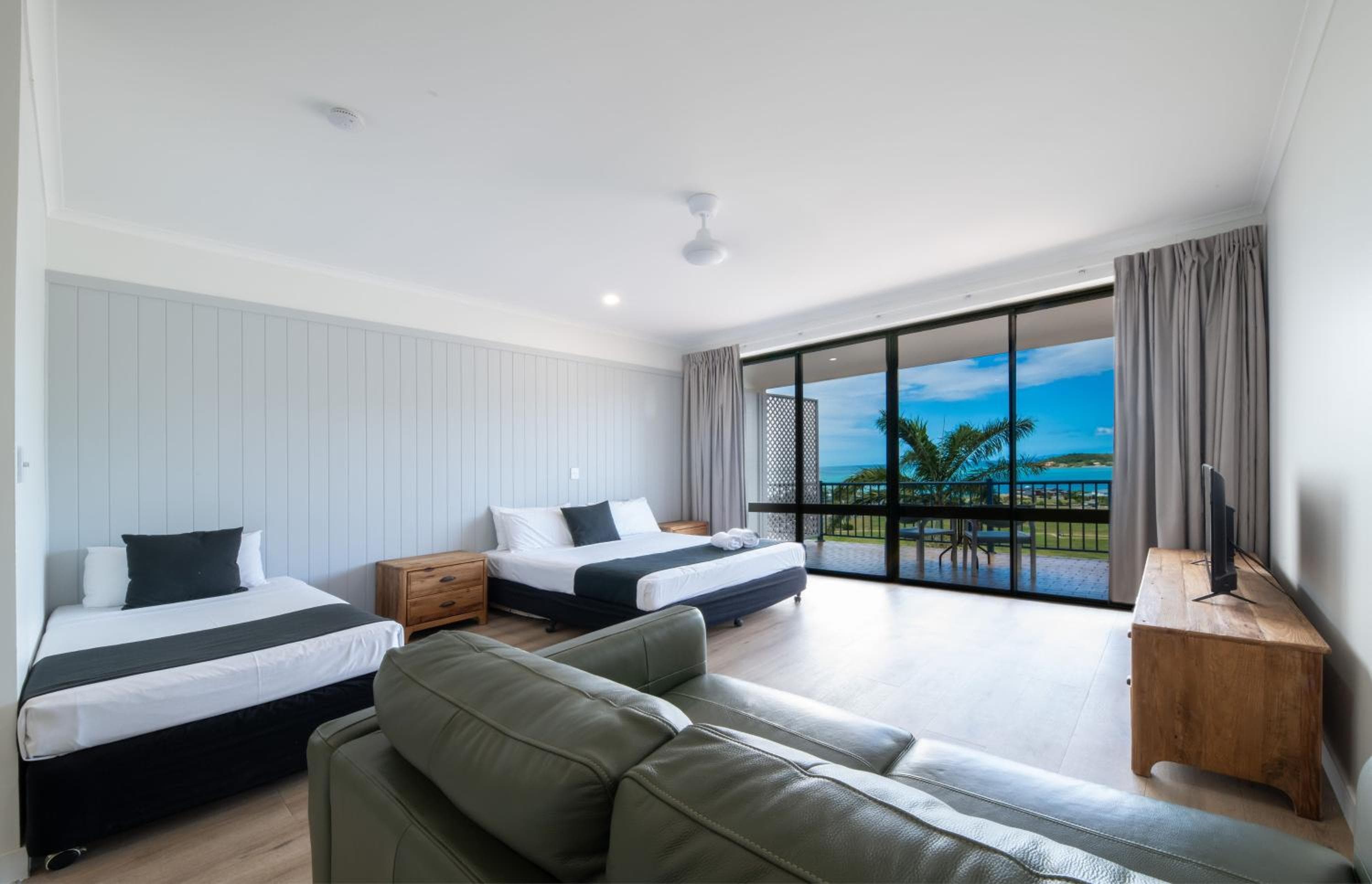 Whitsunday Terraces Resort, Airlie Beach, photo 6