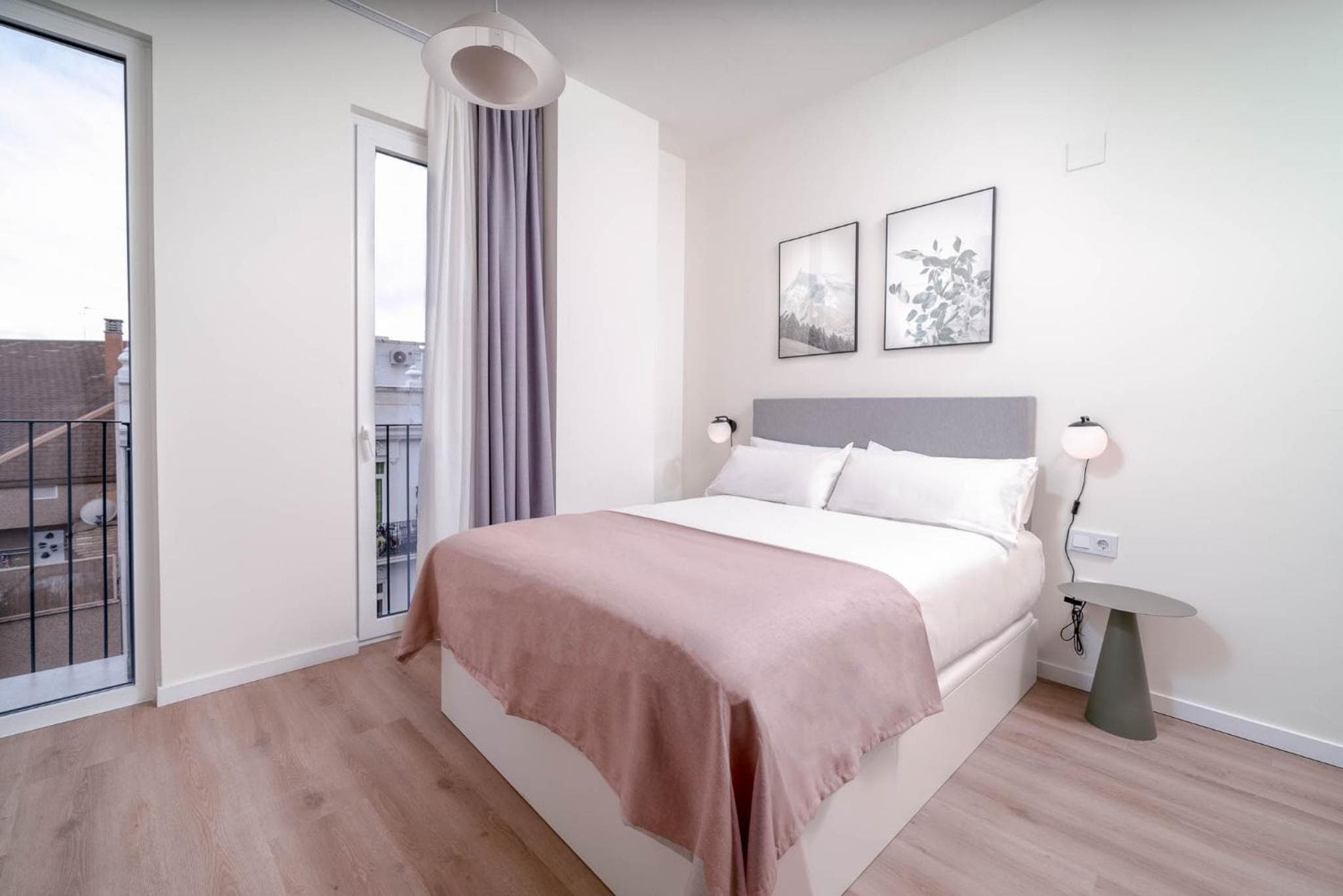 Limehome Valencia Carrer de Sant Jacint, Valencia, photo 3