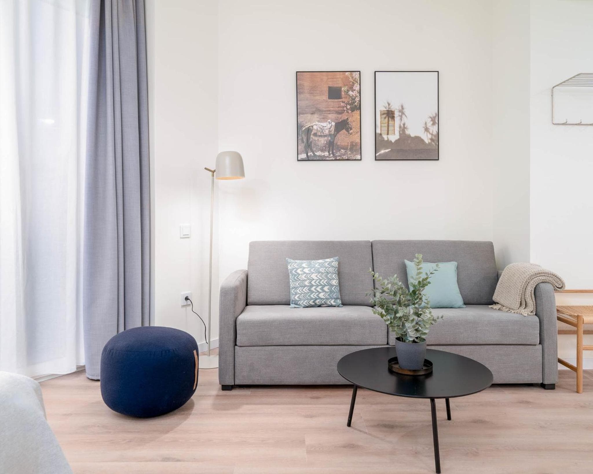 Limehome Valencia Carrer de Sant Jacint, Valencia, photo 6