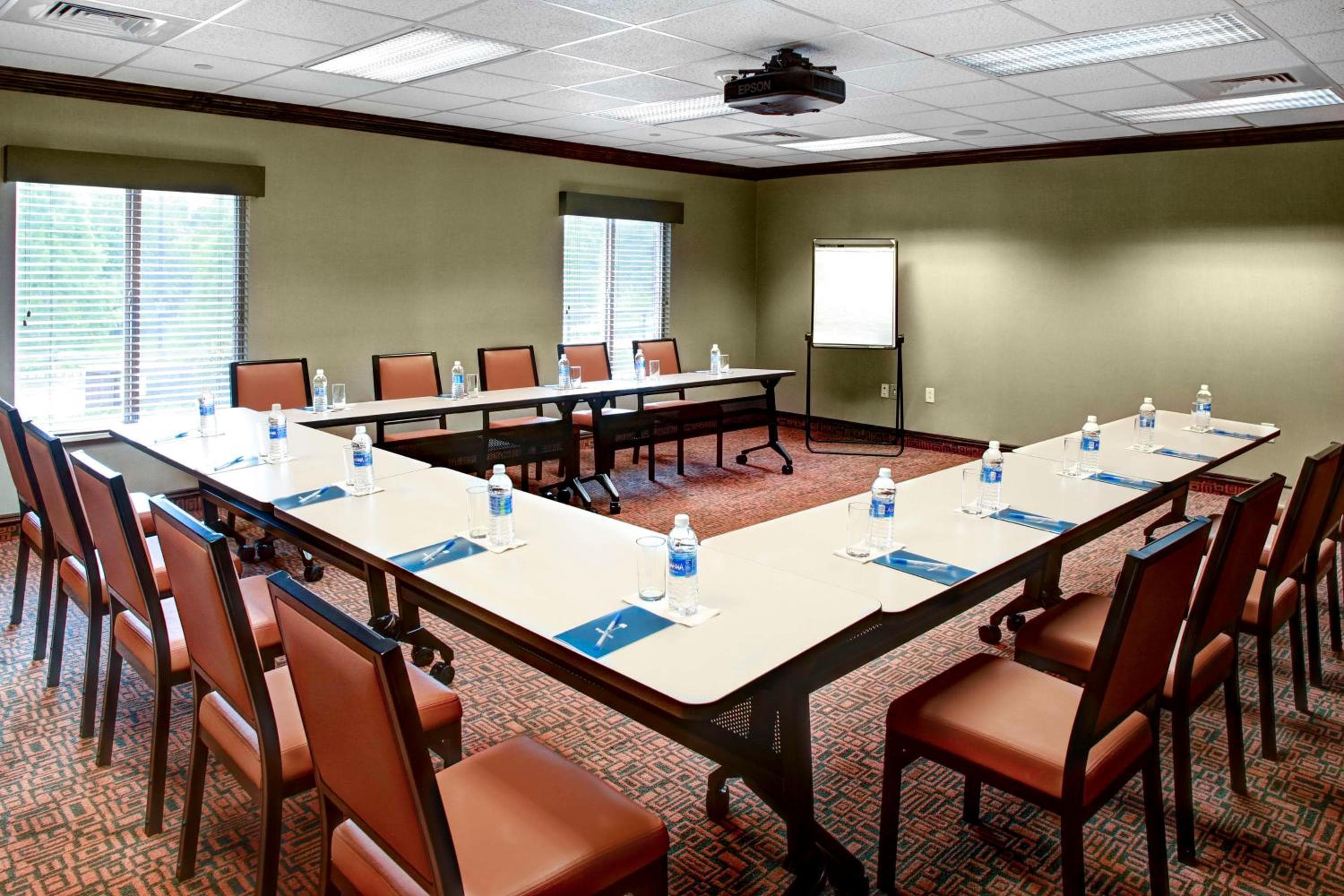 Hyatt House Branchburg - Bridgewater, Somerville, photo 2