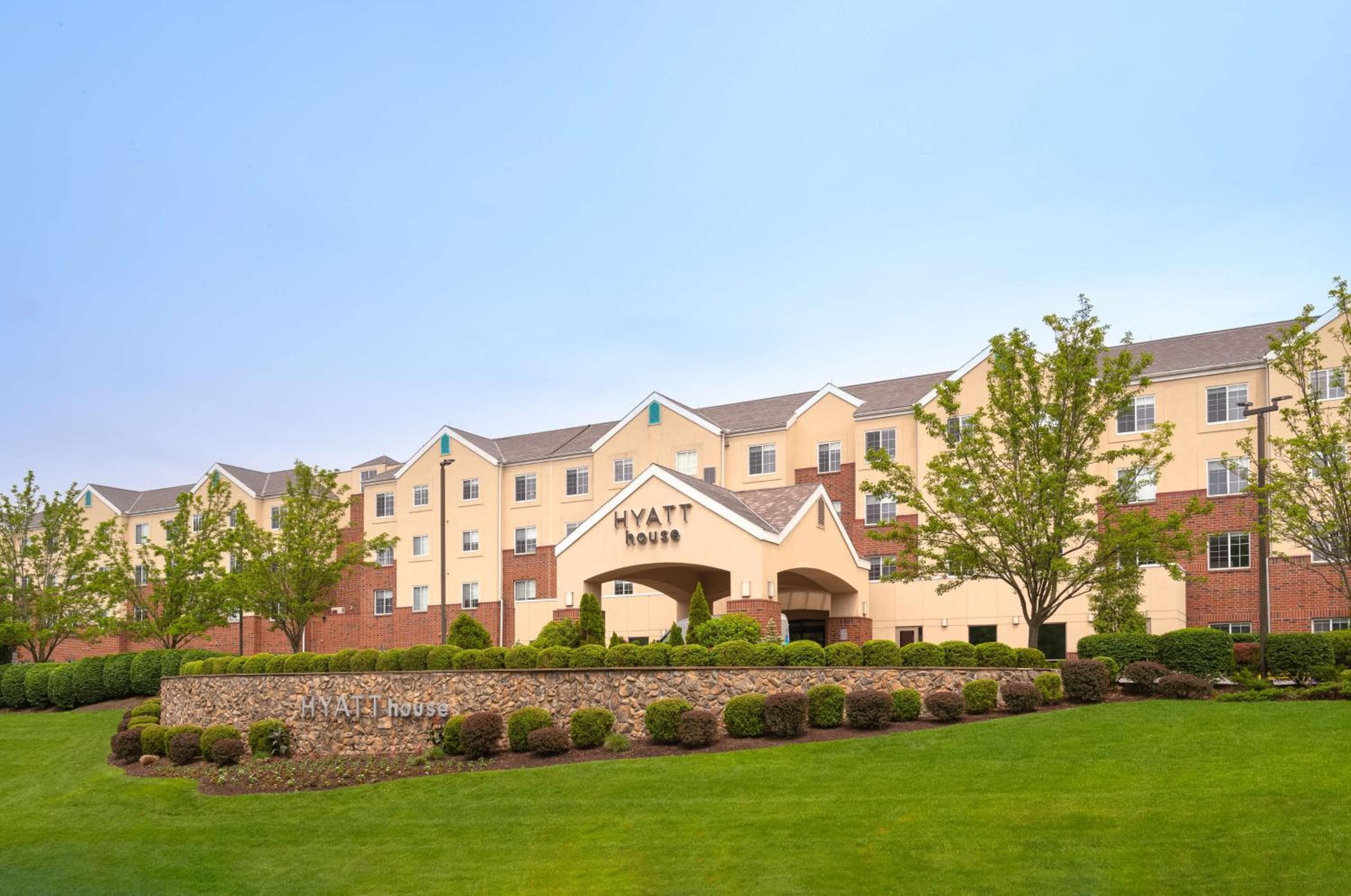 Hyatt House White Plains, West Harrison