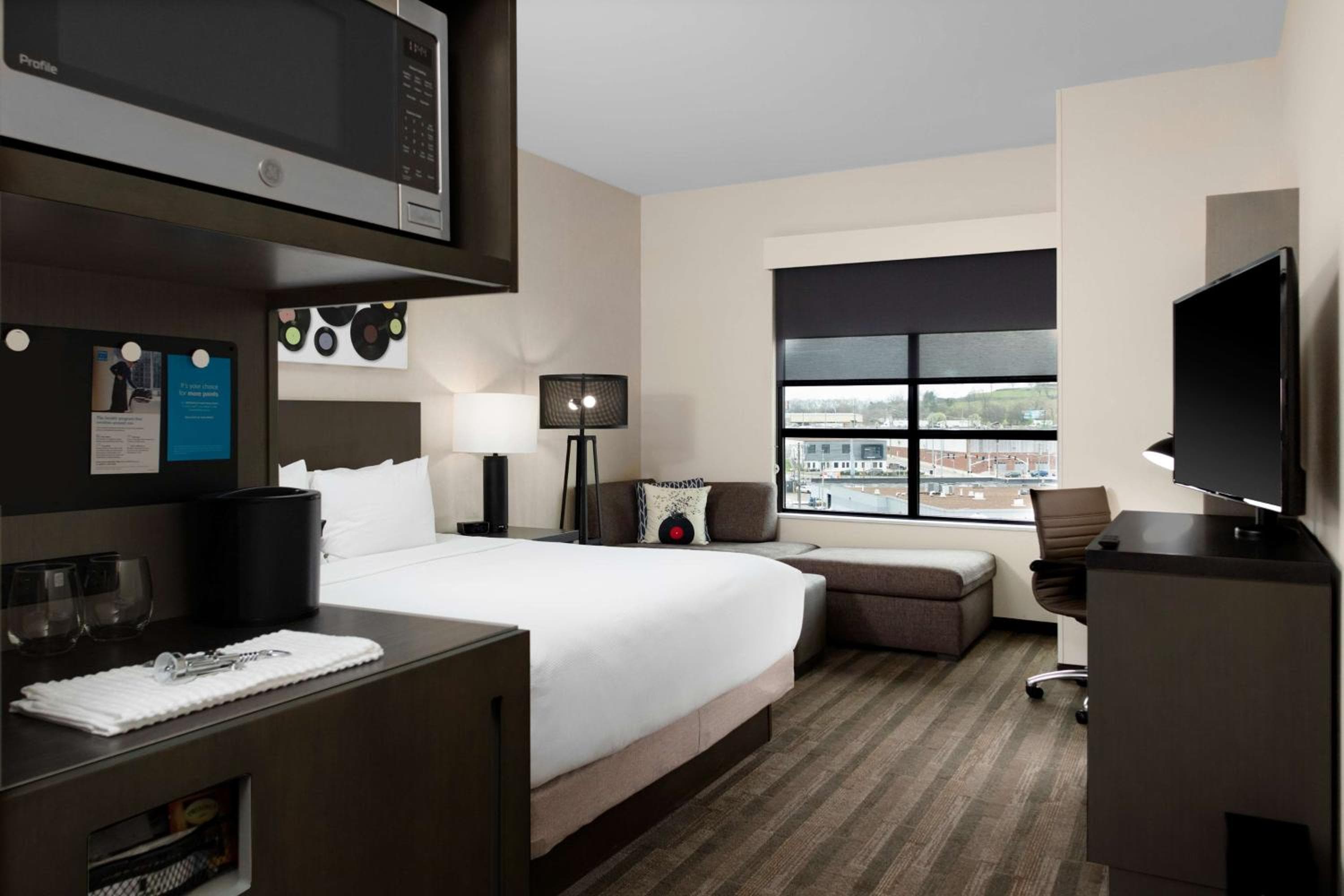 Hyatt House Nashville Downtown-Convention Center, Nashville, photo 6