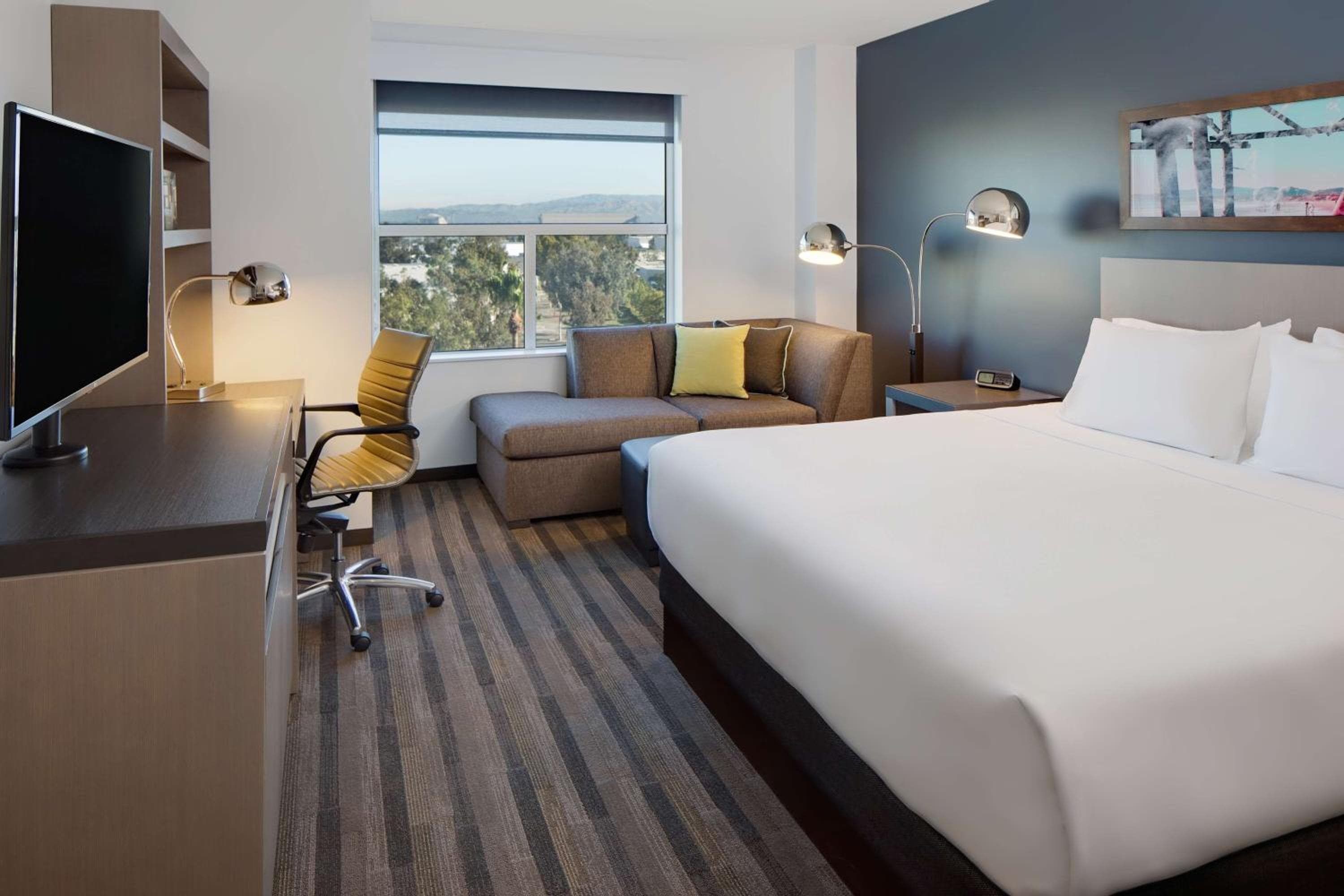 Hyatt House Irvine/John Wayne Airport, Irvine, photo 6