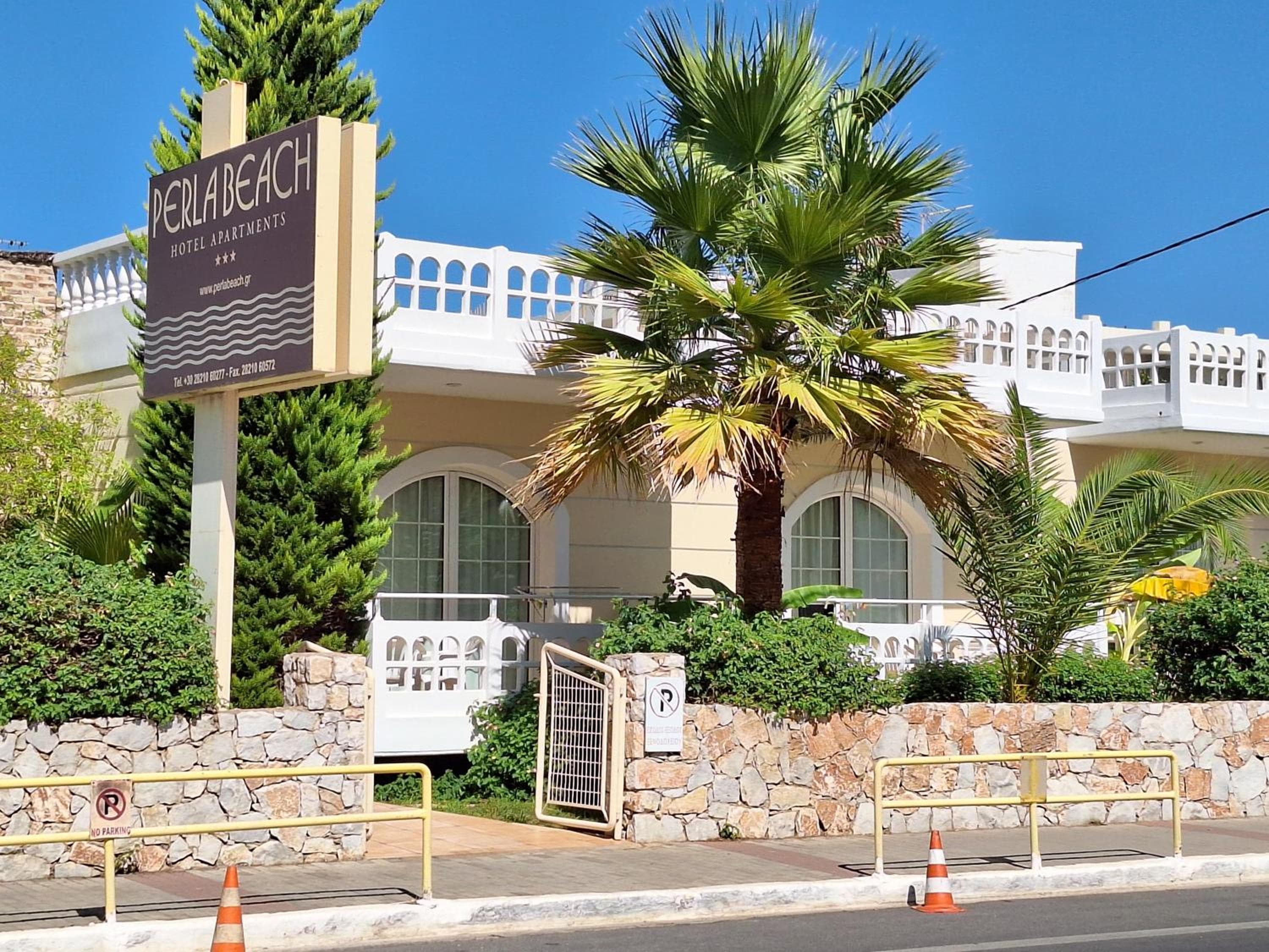 Perla Beach, Agia Marina Nea Kydonias
