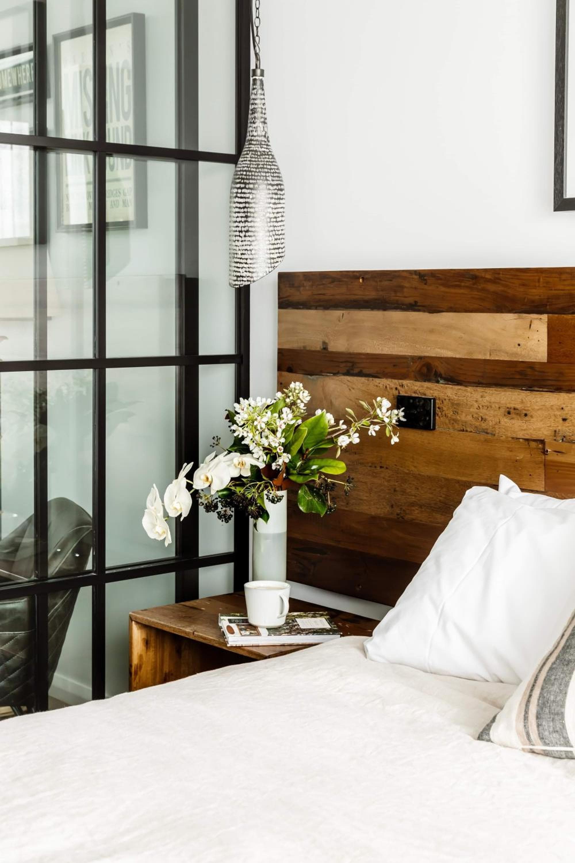 Timber Door Luxury Accommodation Geelong, Geelong, photo 4