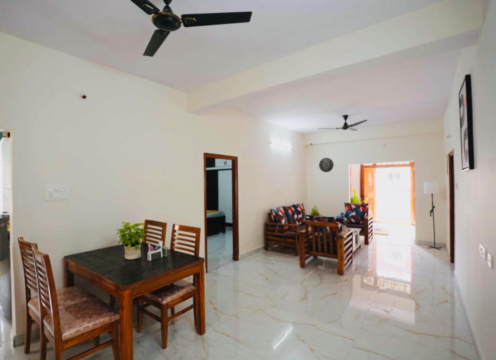 Yellow Bells Serviced Apartments Hitech City, Kondapur, photo 3