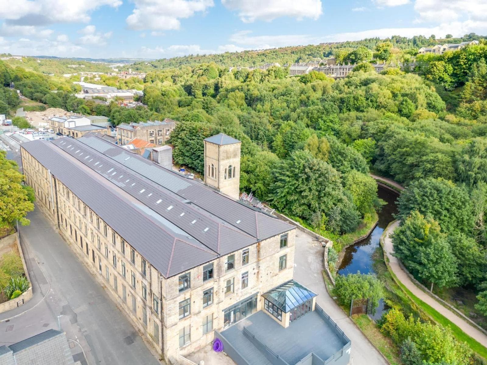 Hayy ApartHotels Stanley Mills, Huddersfield