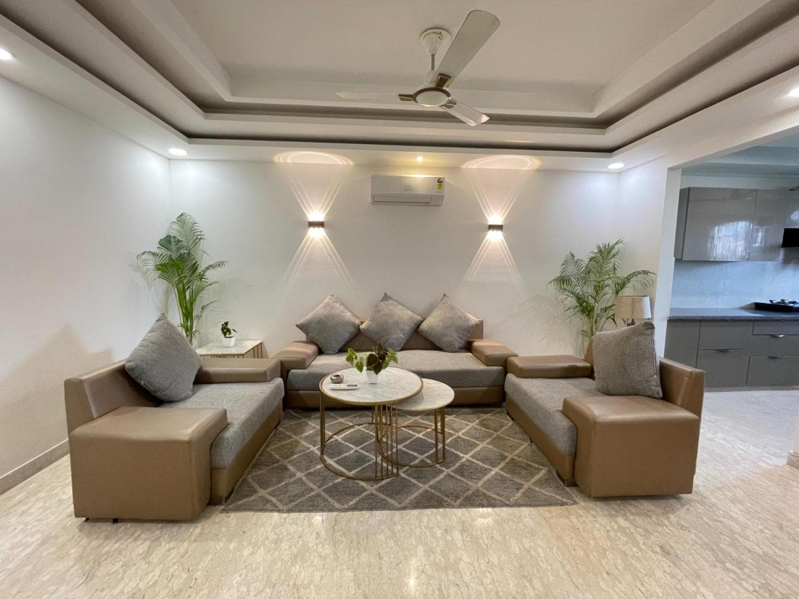 Bedchambers Serviced Apartments, Ardee City, Gurgaon, photo 2