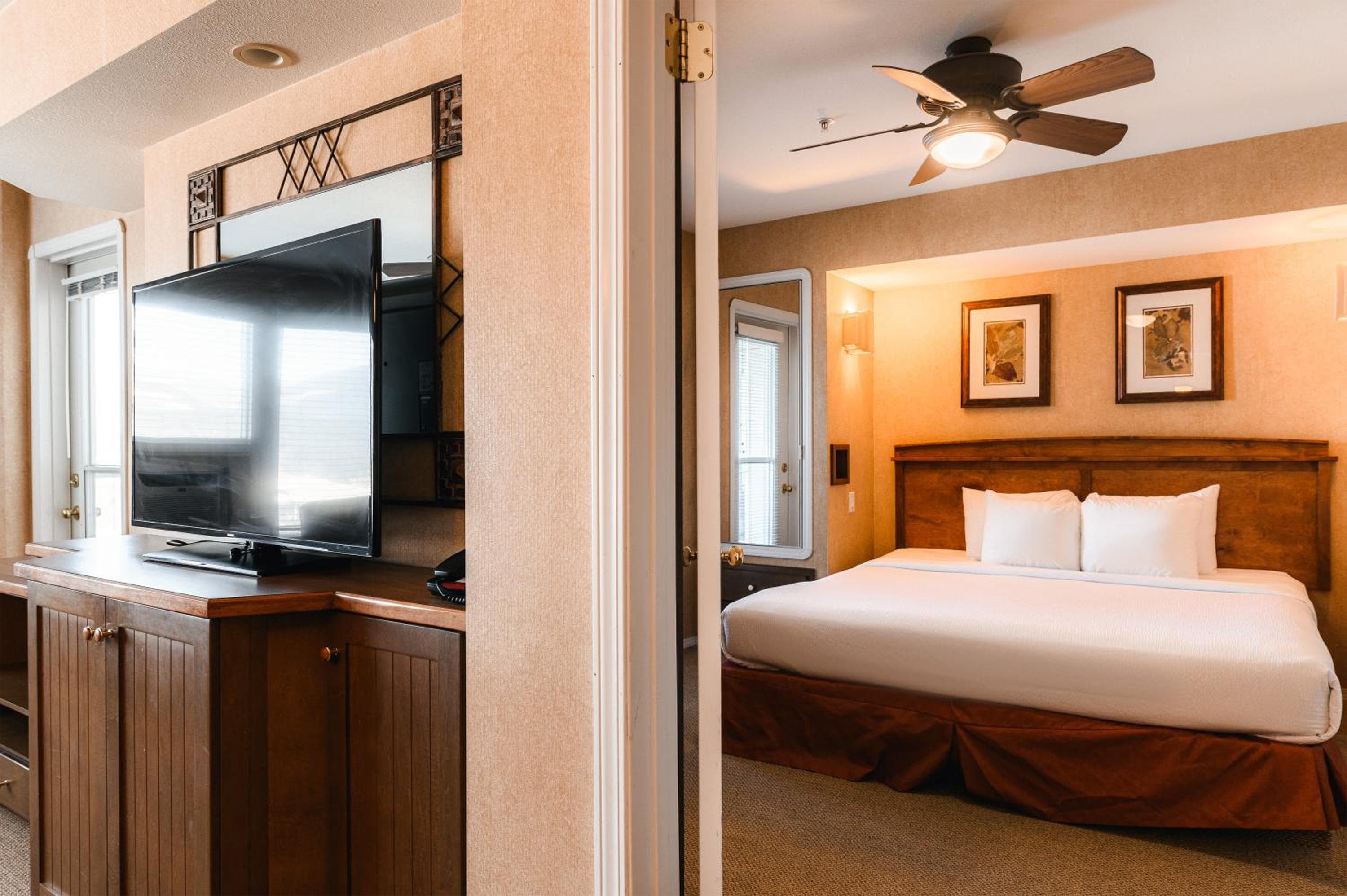 Mountain View Suites & Residency at Fairmont Hot Springs, Fairmont Hot Springs, photo 4