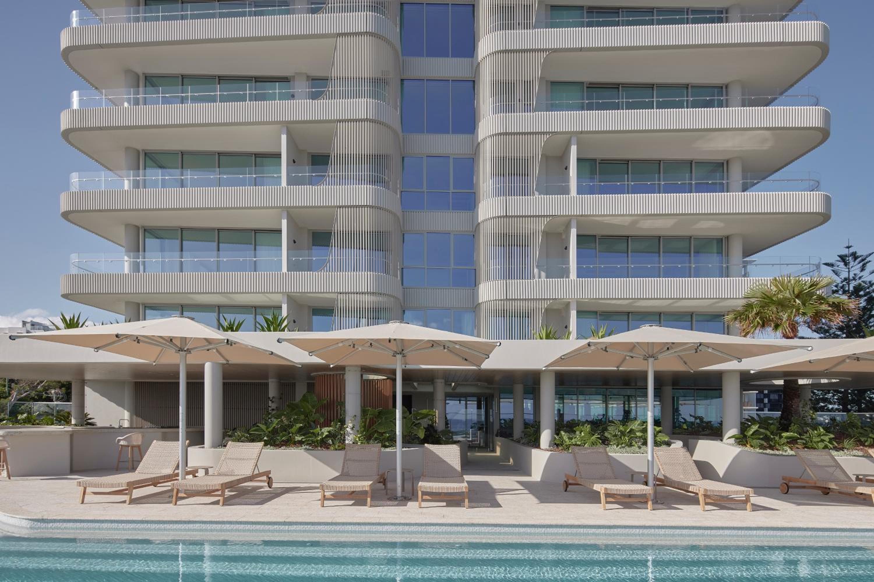 Kirra Point Holiday Apartments, Gold Coast