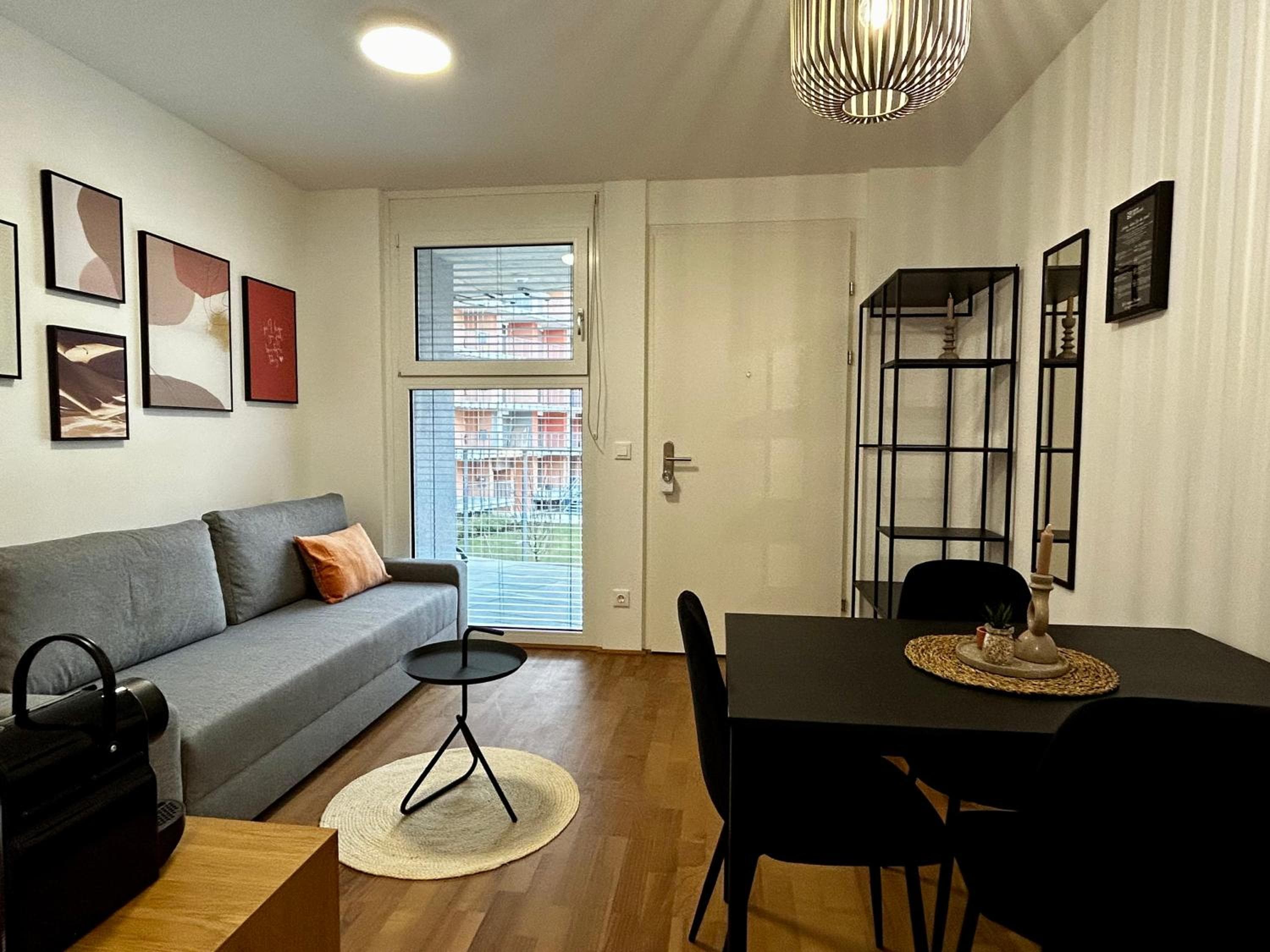 SHOME Apartments Graz I Self Check-in I Free Parking, Graz, photo 4
