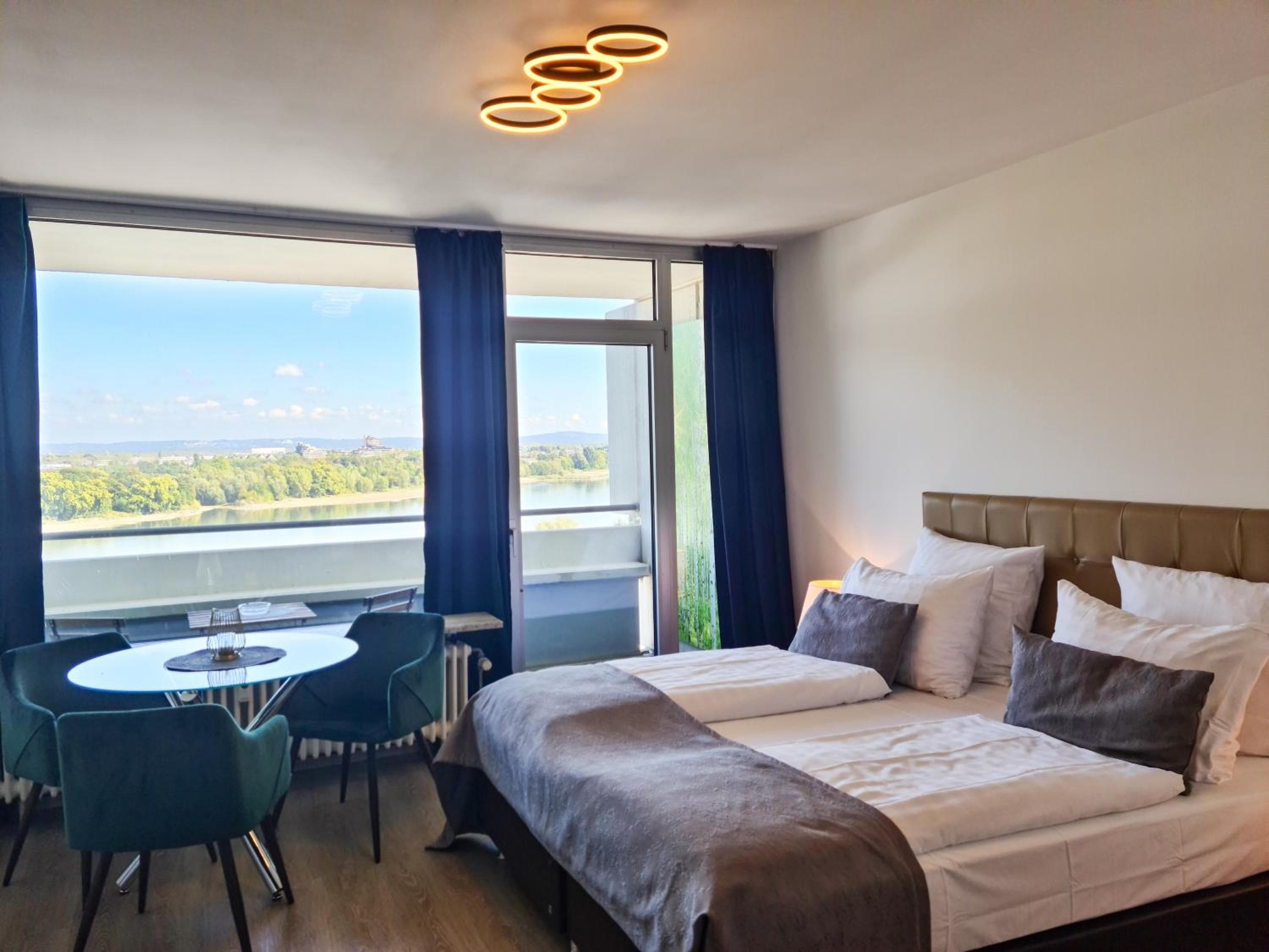 Hotel room at Rheinblick Apartments
