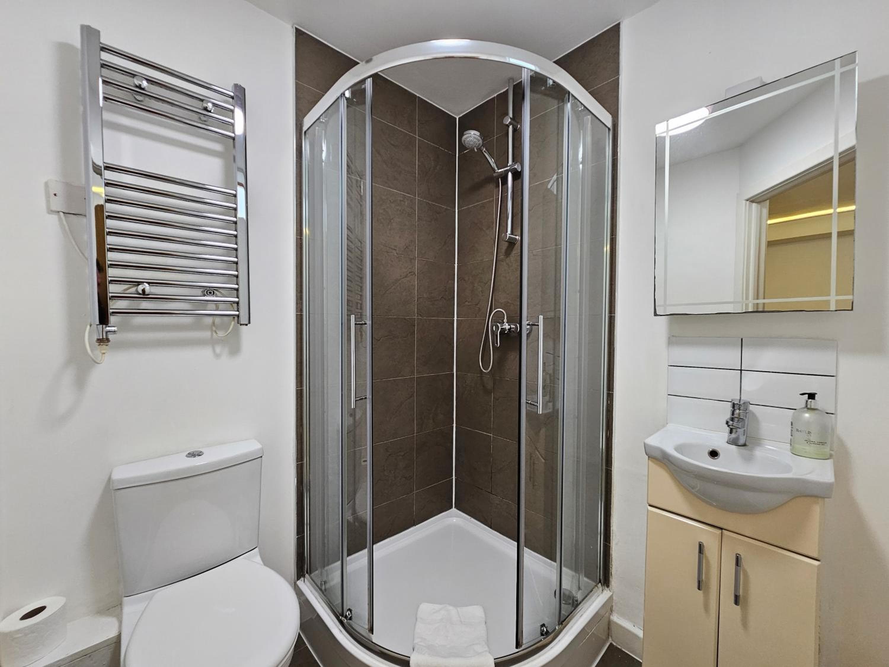London Stay Apartments, London, photo 6