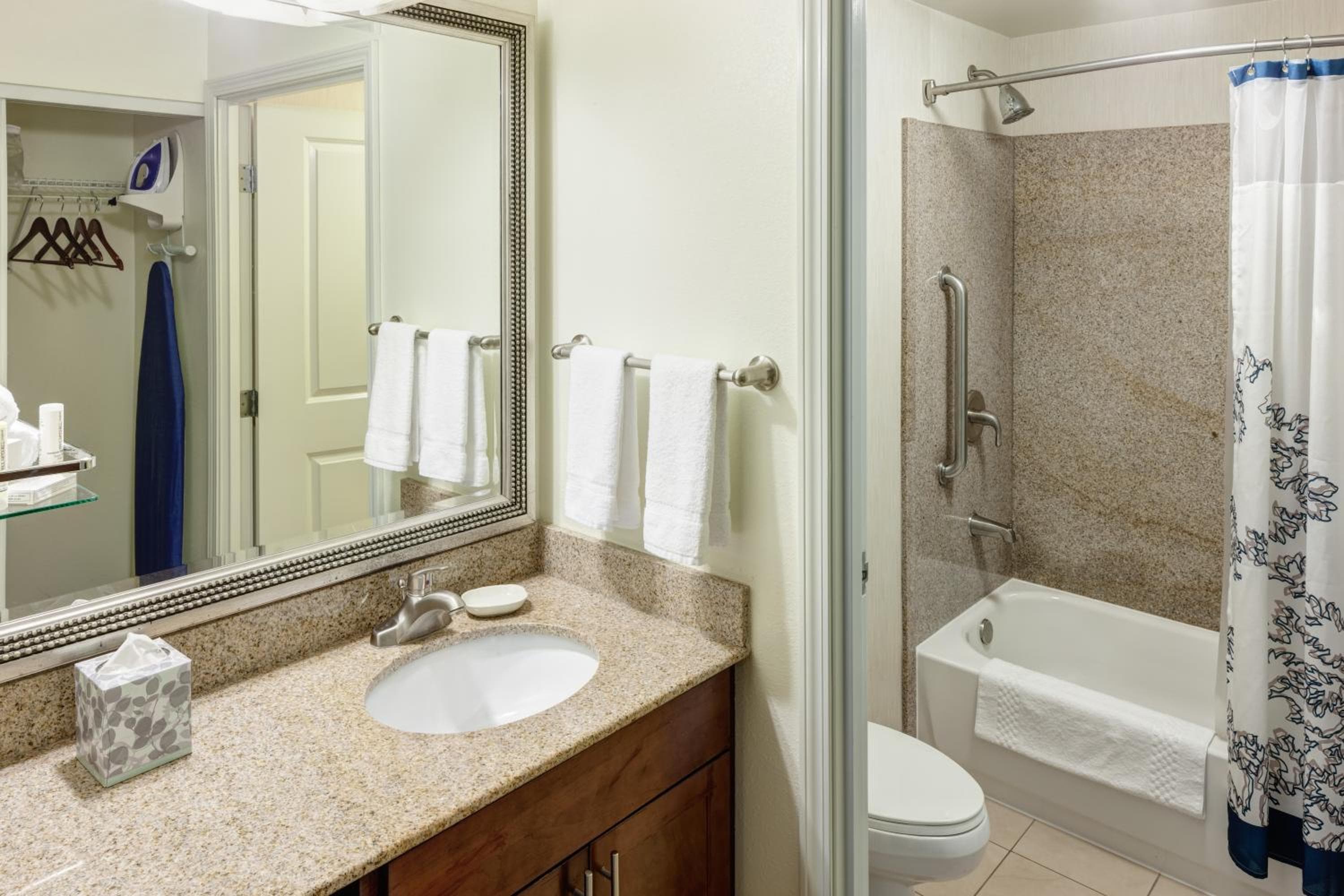 Residence Inn by Marriott Chicago Lake Forest/Mettawa, Lake Forest