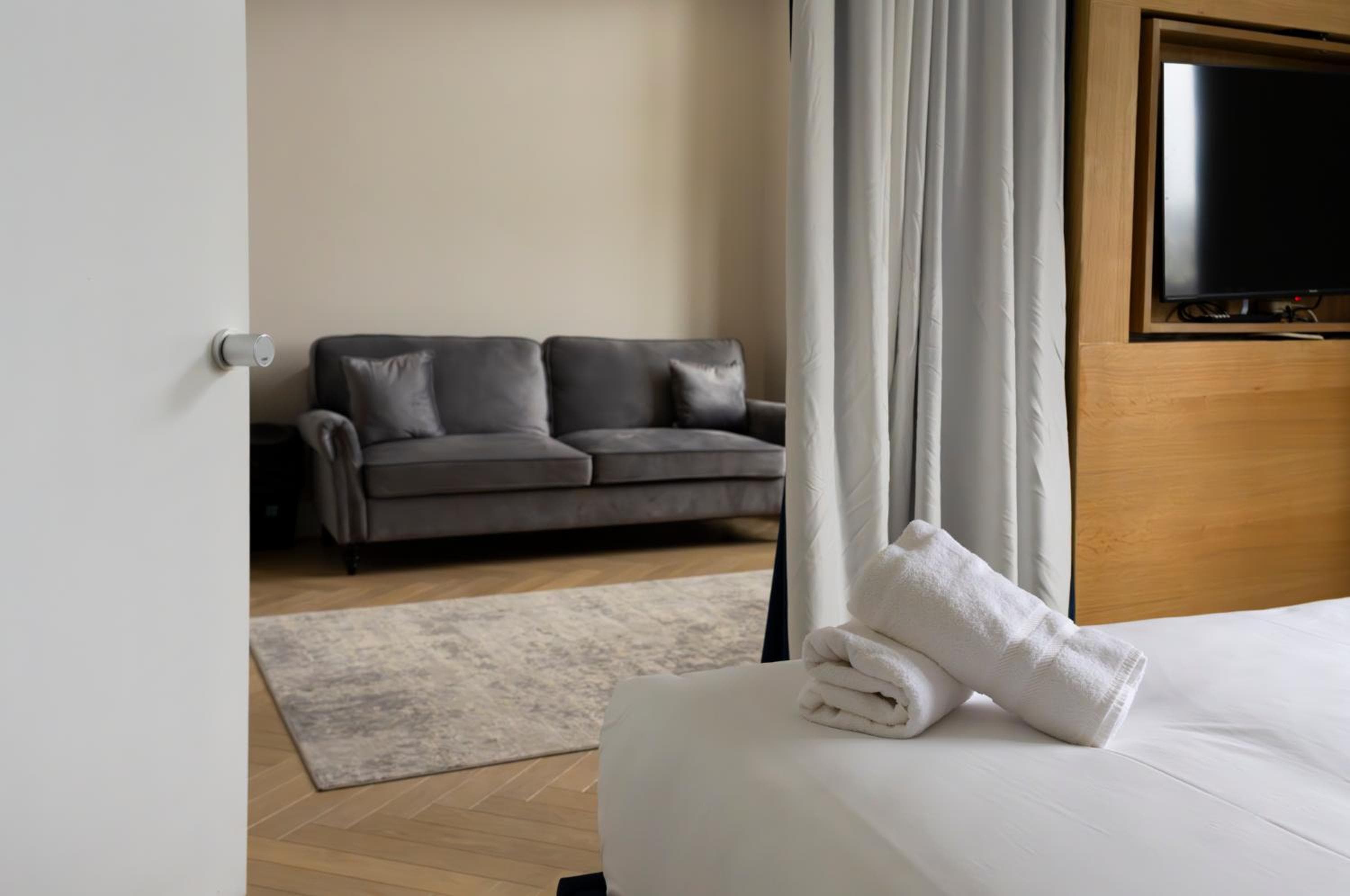 London Studios and Suites, Harrow, photo 5