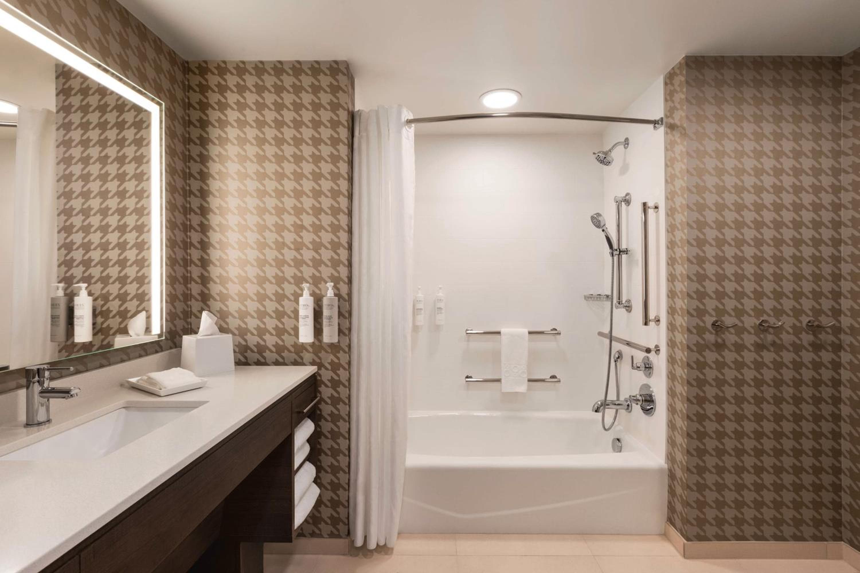 Home2 Suites By Hilton Cheyenne, Cheyenne, photo 4