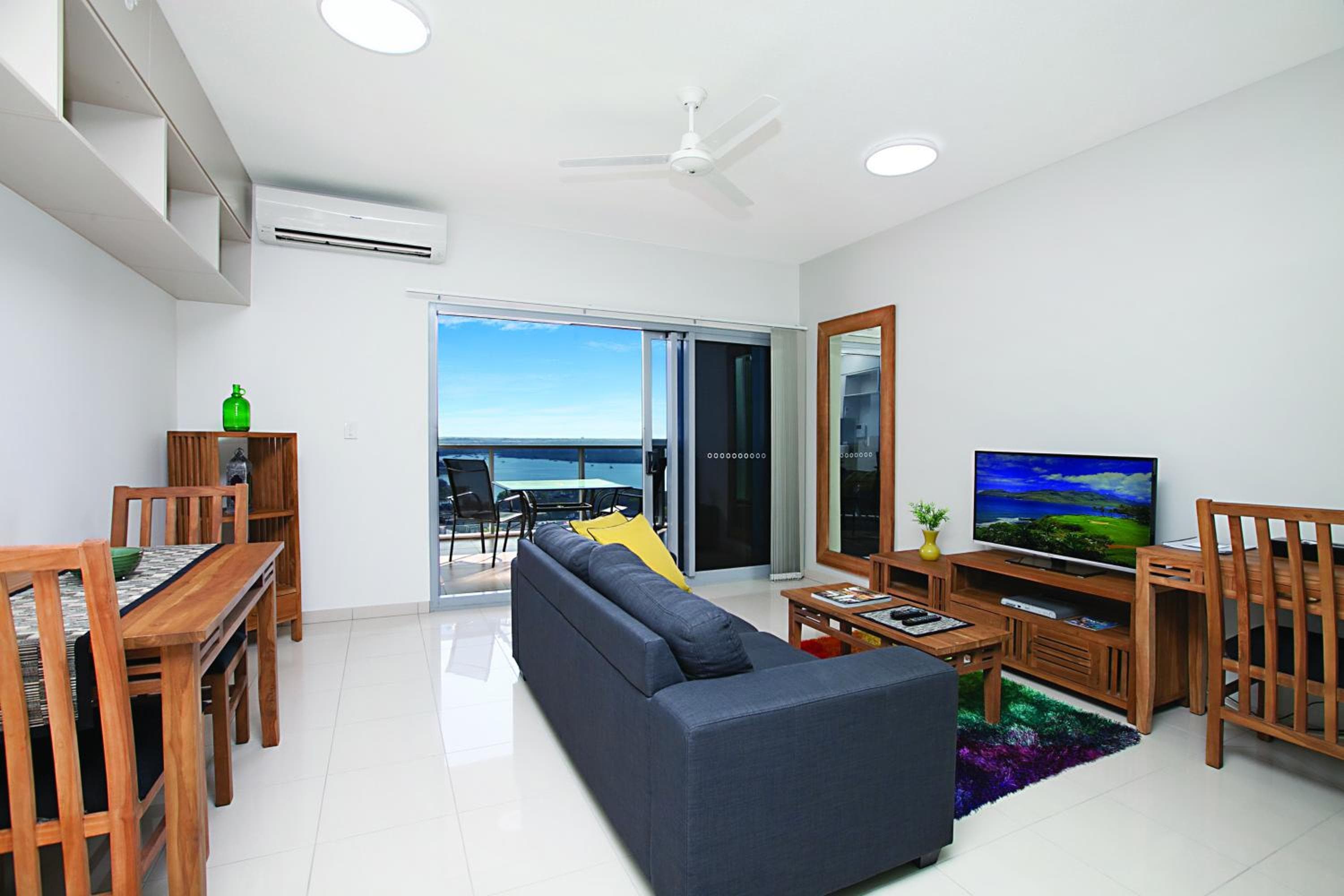 Ramada Suites by Wyndham Zen Quarter Darwin, Darwin, photo 2