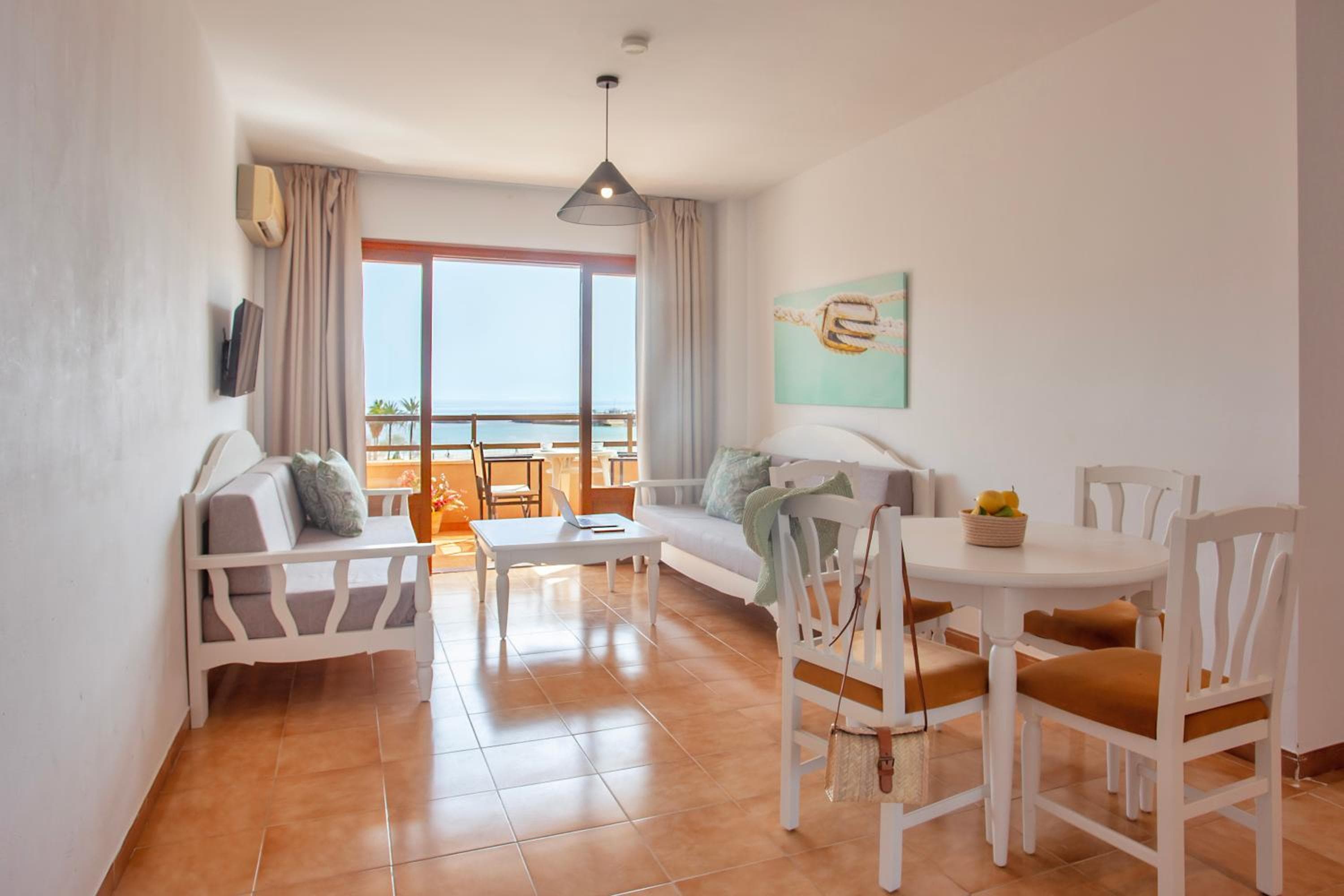BJ Playamar Hotel & Apartamentos, S'Illot, photo 6