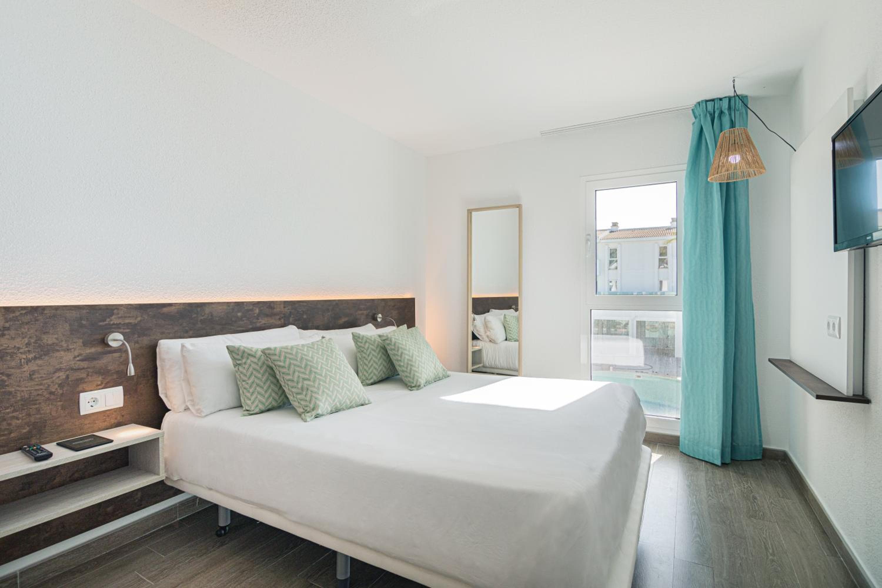 MarSenses Puerto Pollensa Hotel & Spa Adults Only, Port de Pollensa, photo 5