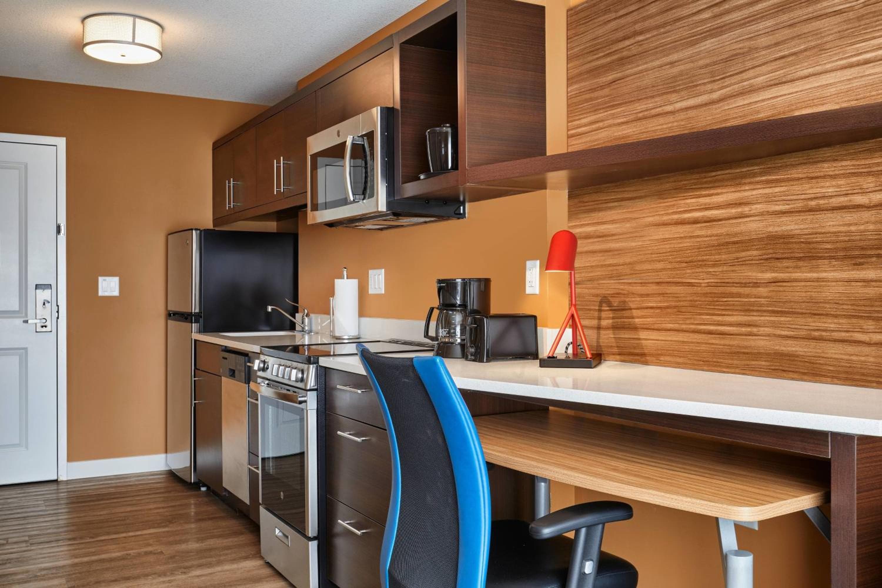 TownePlace Suites by Marriott Fort McMurray, Fort McMurray, photo 2