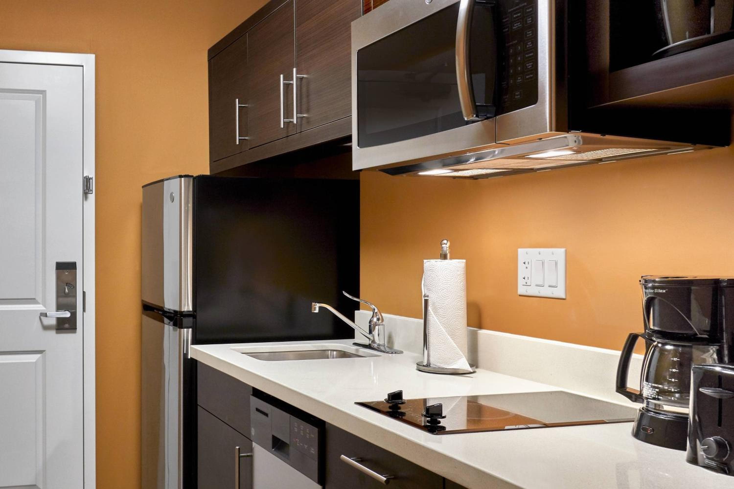 TownePlace Suites by Marriott Fort McMurray, Fort McMurray, photo 6