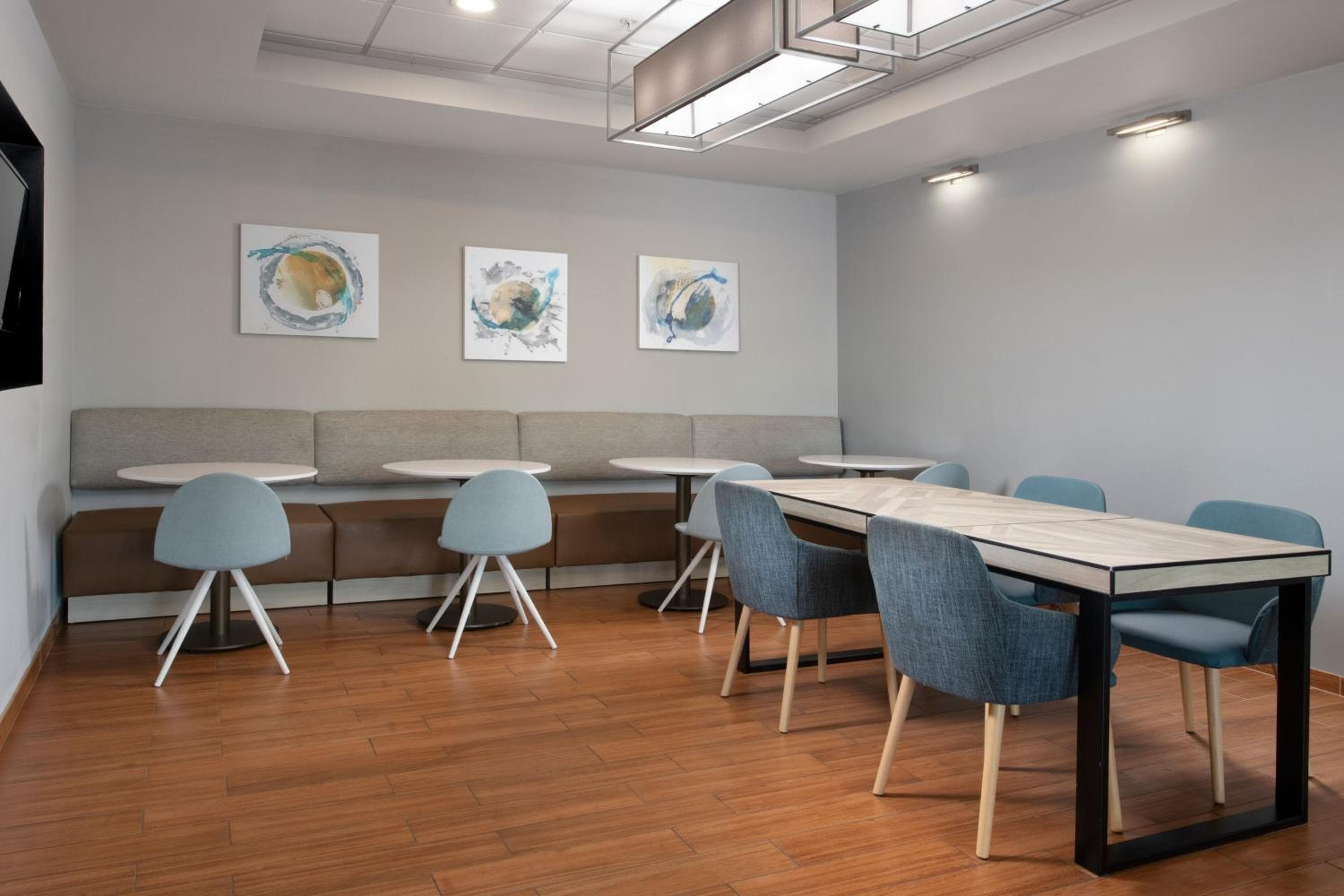 TownePlace Suites Oklahoma City Airport, Oklahoma City, photo 2