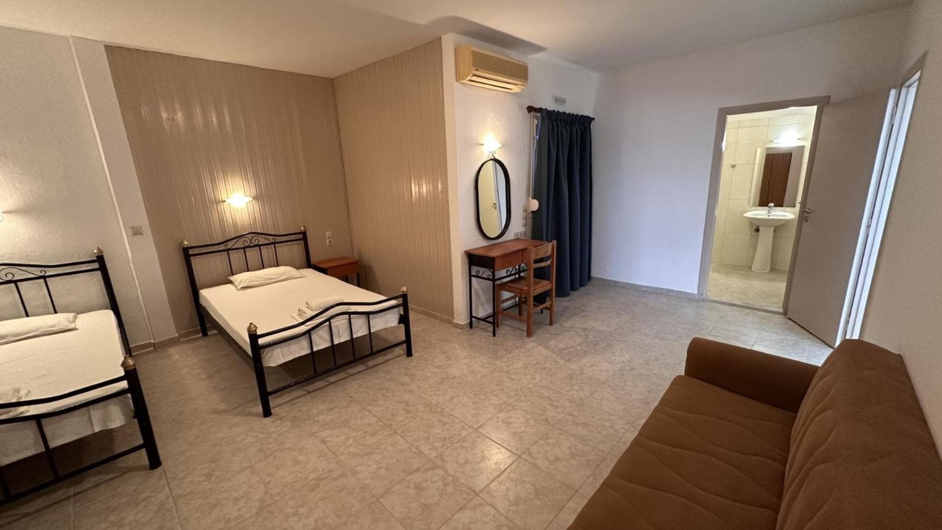 Sfinias Apartments, Kali Limenes, photo 4