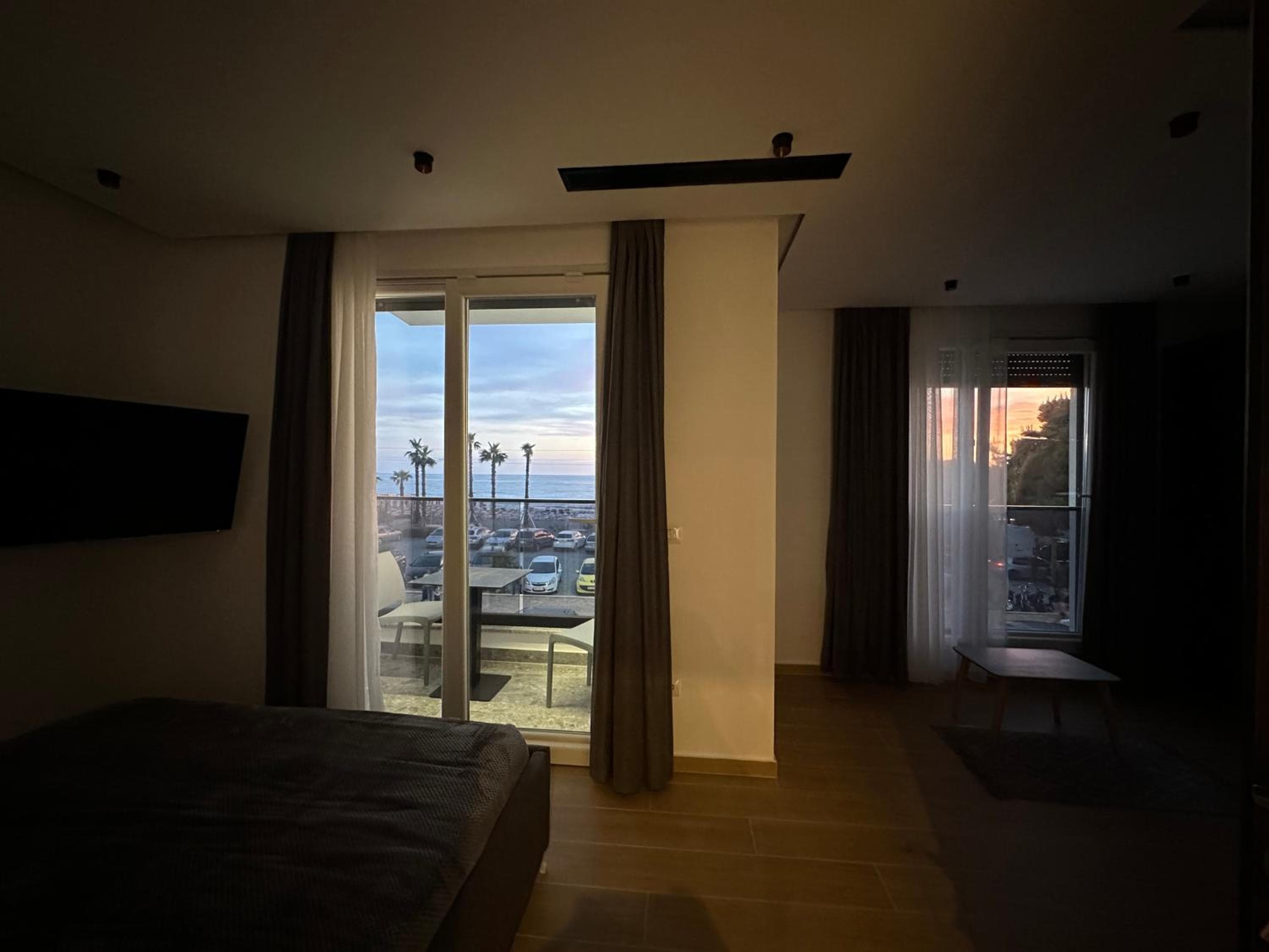 Aral Sea View Apartments & Suites, Shëngjin, photo 5
