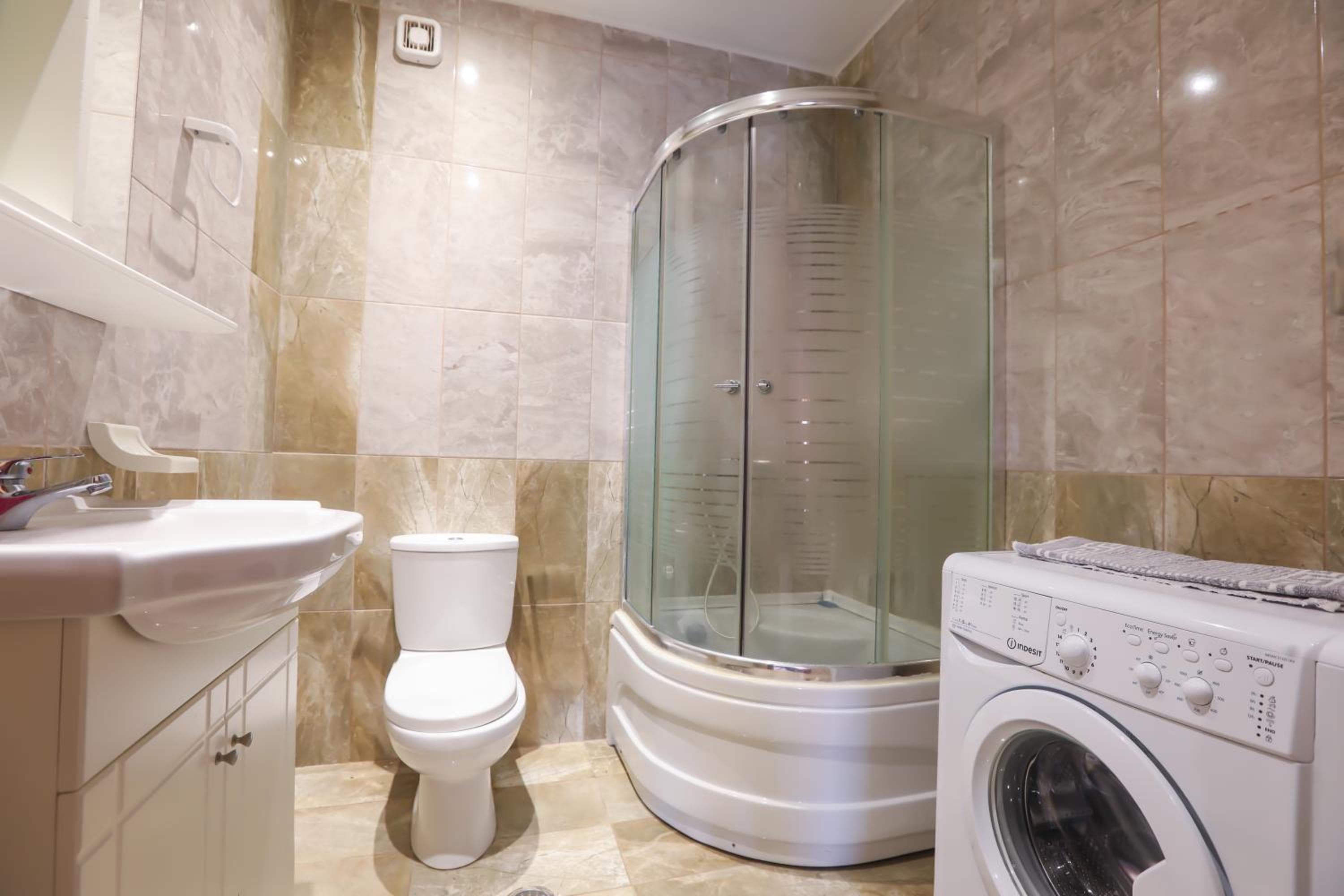 Kerkyra Studios & Apartments, Benitses