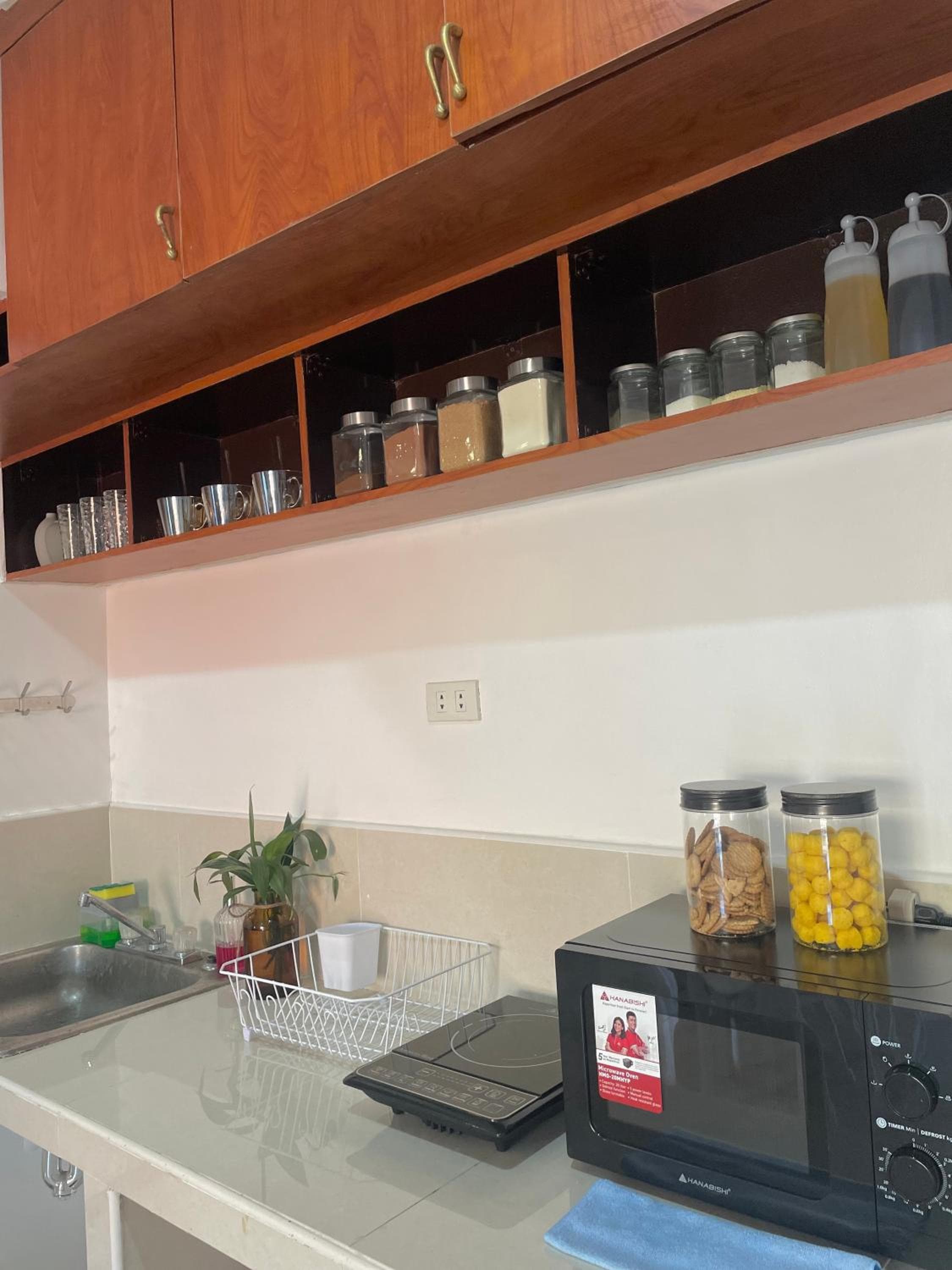 Mactan Airport Affordable Cozy Loft Condo by A&C, Pusok, photo 6