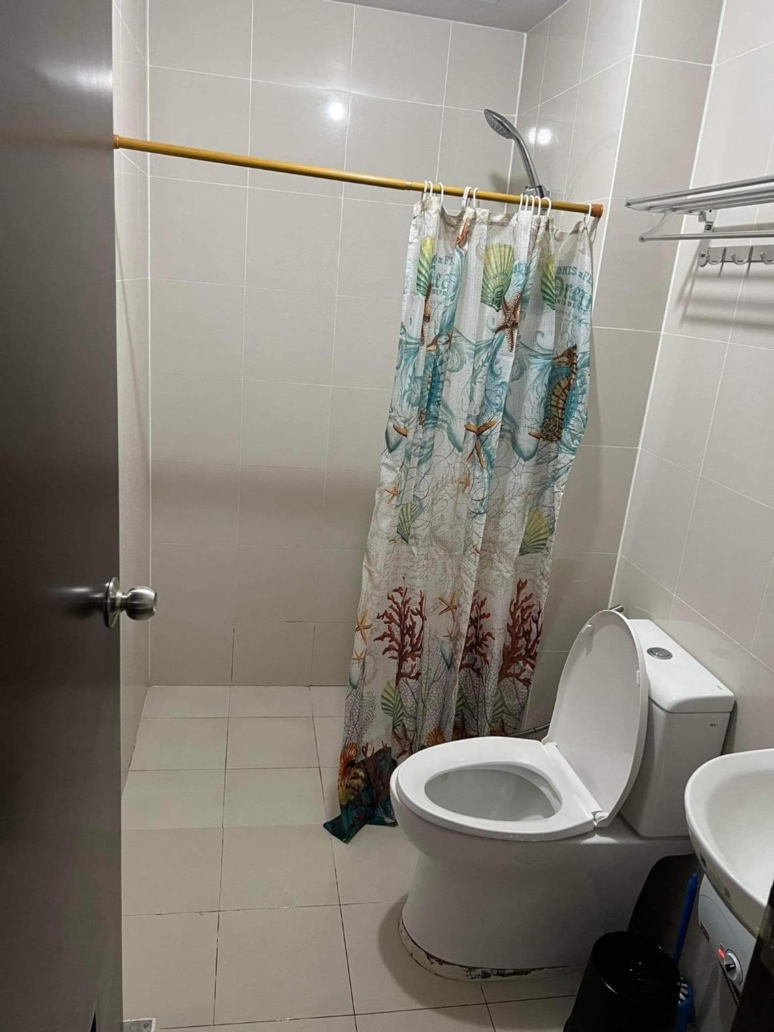 M&P’s Place Manhattan Heights Araneta City Cubao, Manila, photo 5
