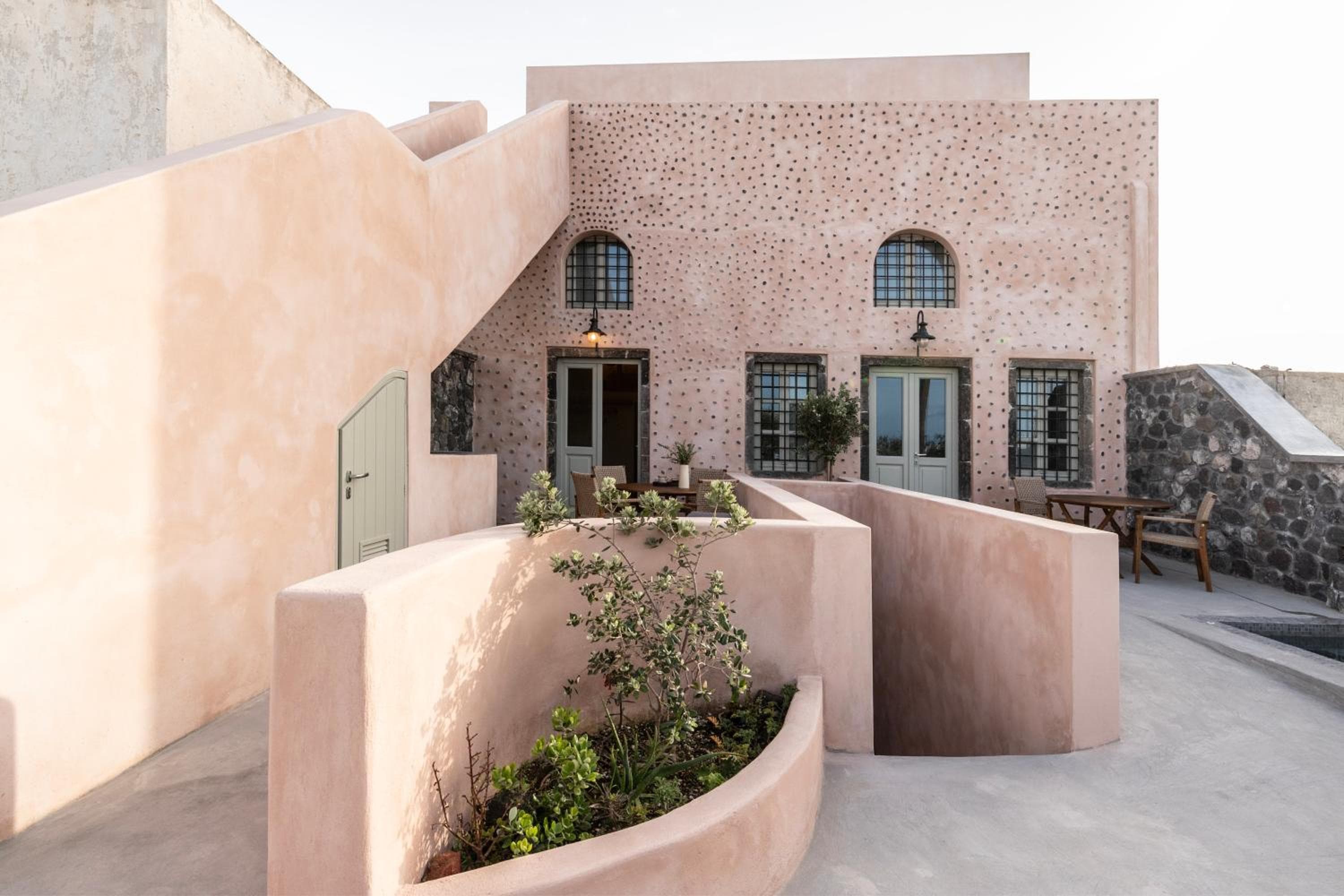 Frescoes Luxury Suites By KB Hospitality, Mesariá