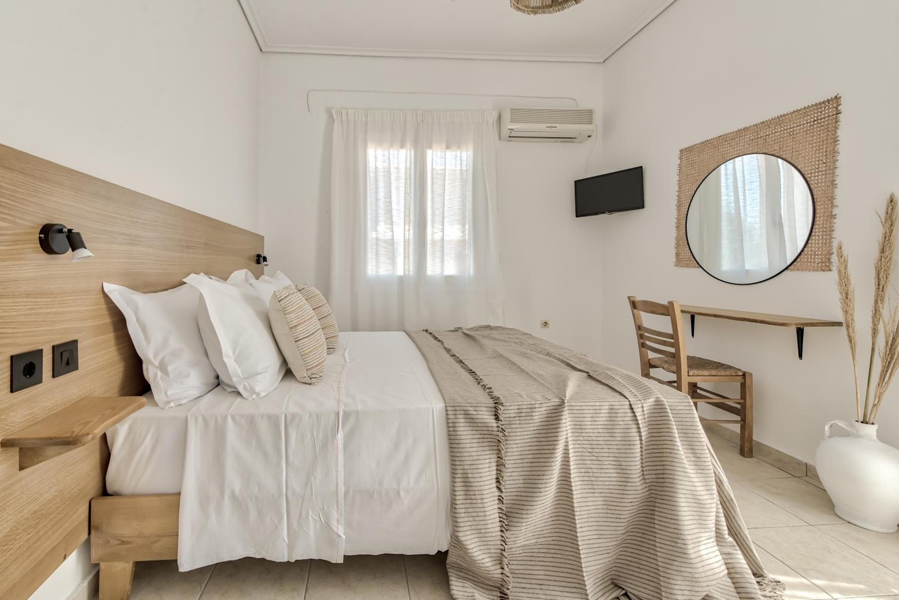Santa Maroma Rooms & Houses, Vasilikos, photo 3