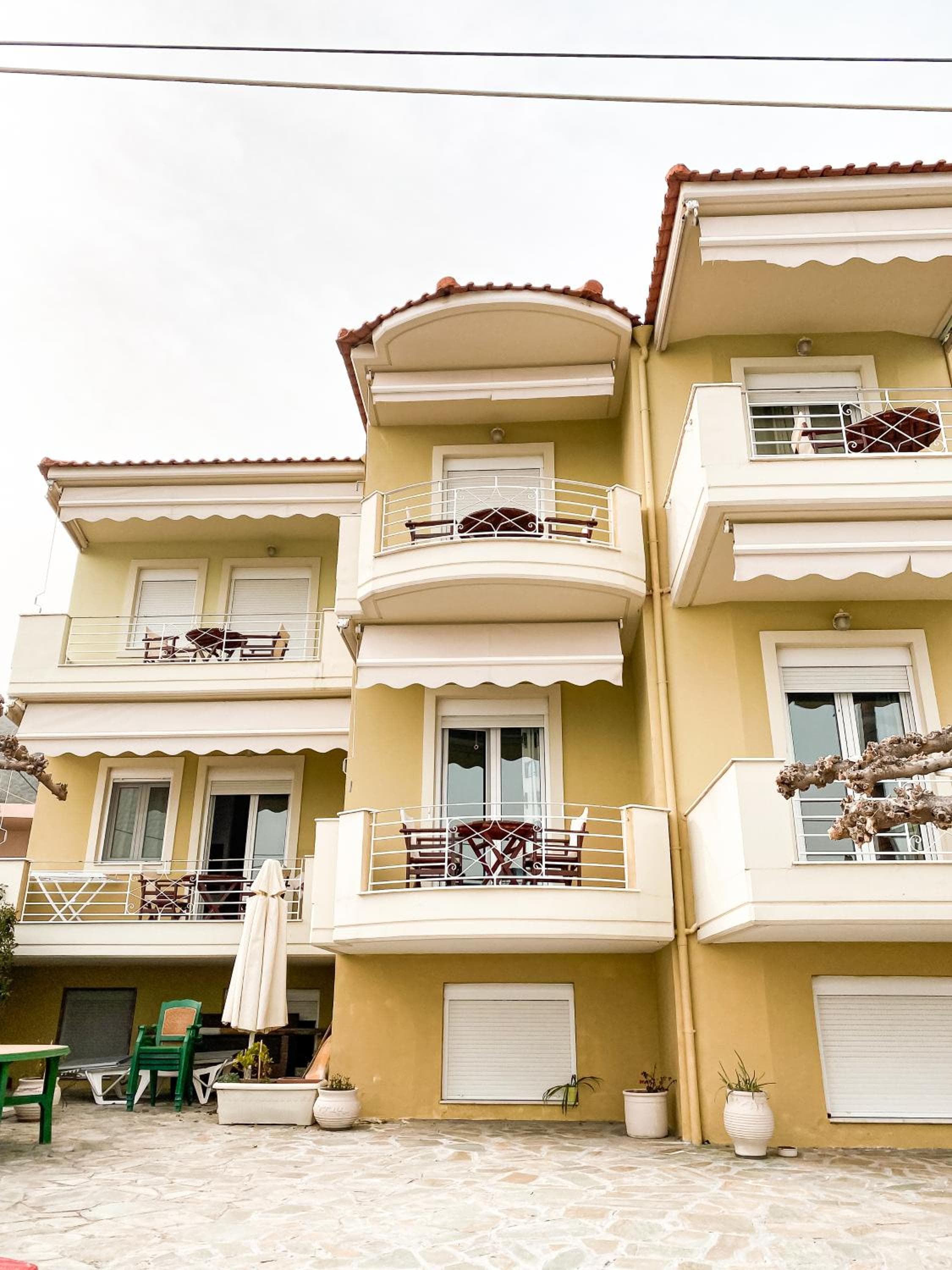Evilion studios, Ilia