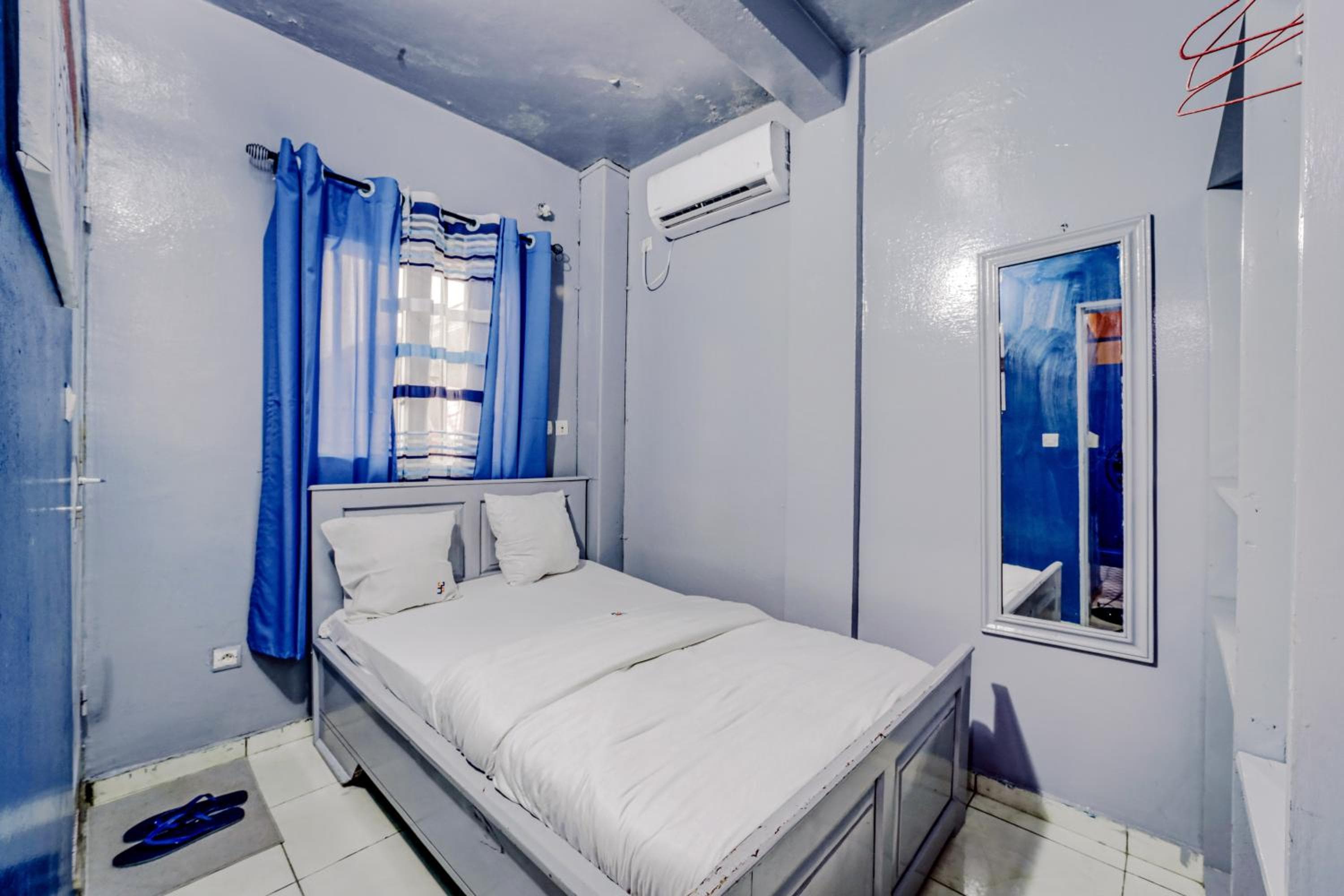 CAMERHOME "Low Cost", Douala