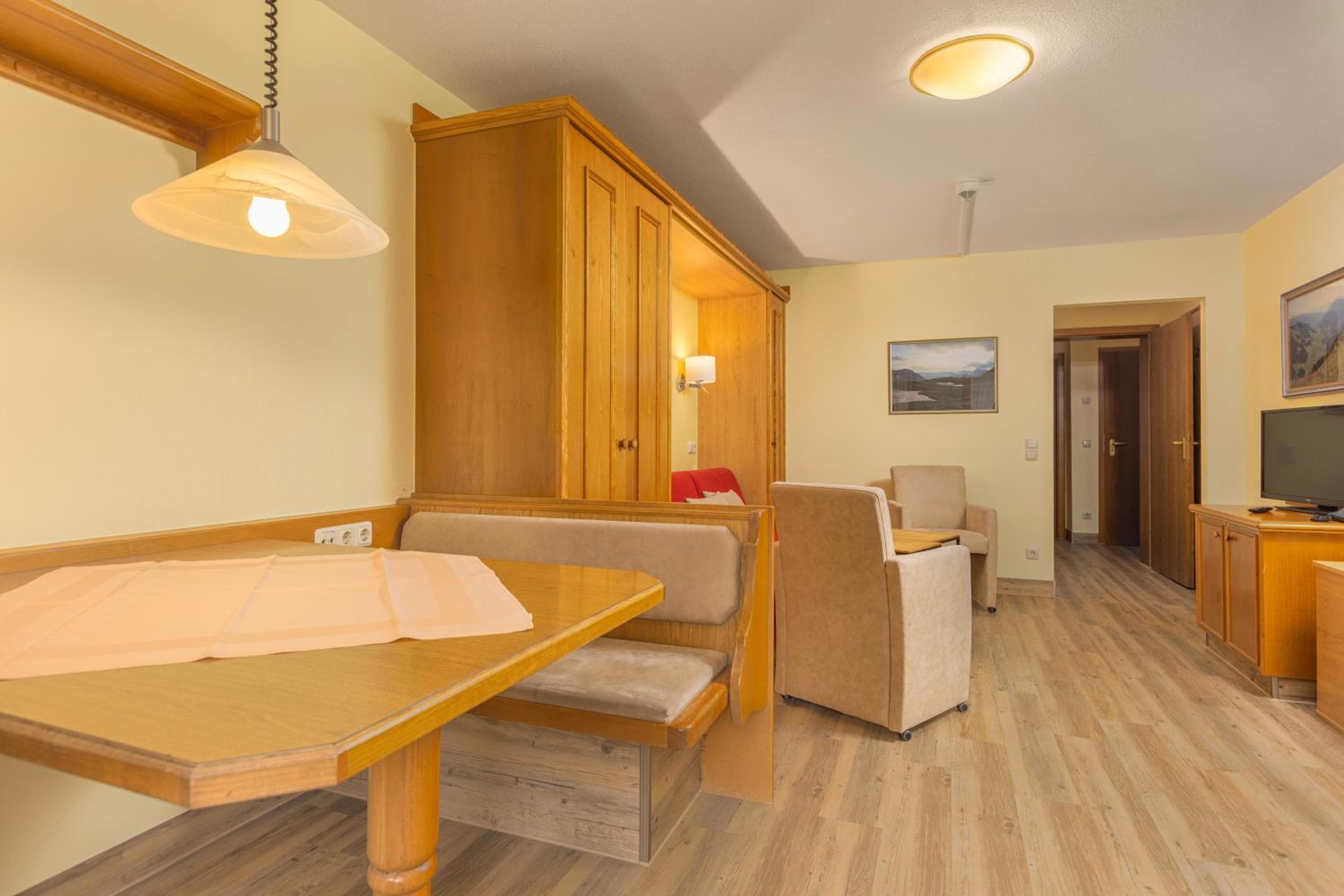 IFA Breitach Apartments Kleinwalsertal, Mittelberg, photo 4