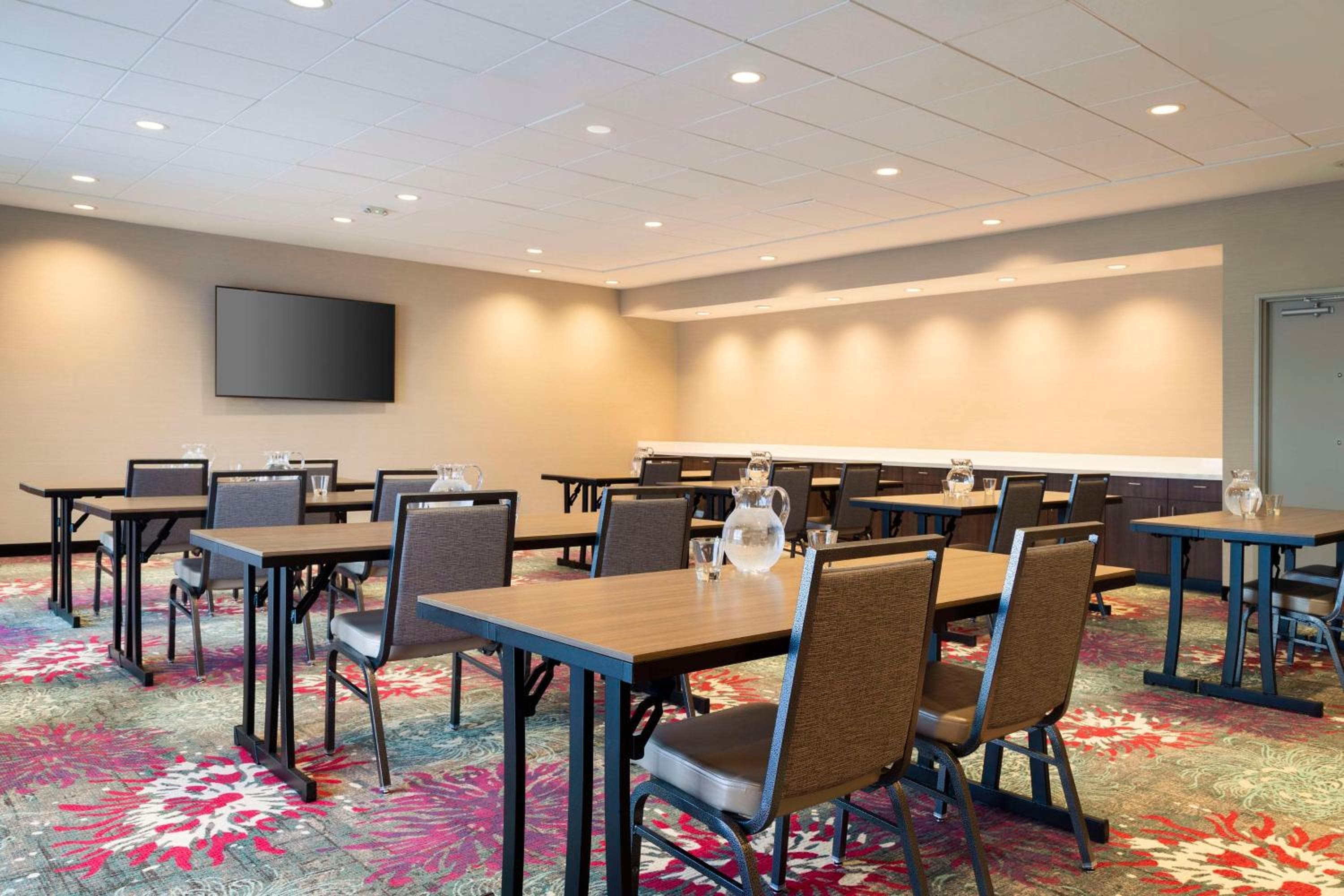 Home2 Suites By Hilton Clovis, Clovis, photo 6