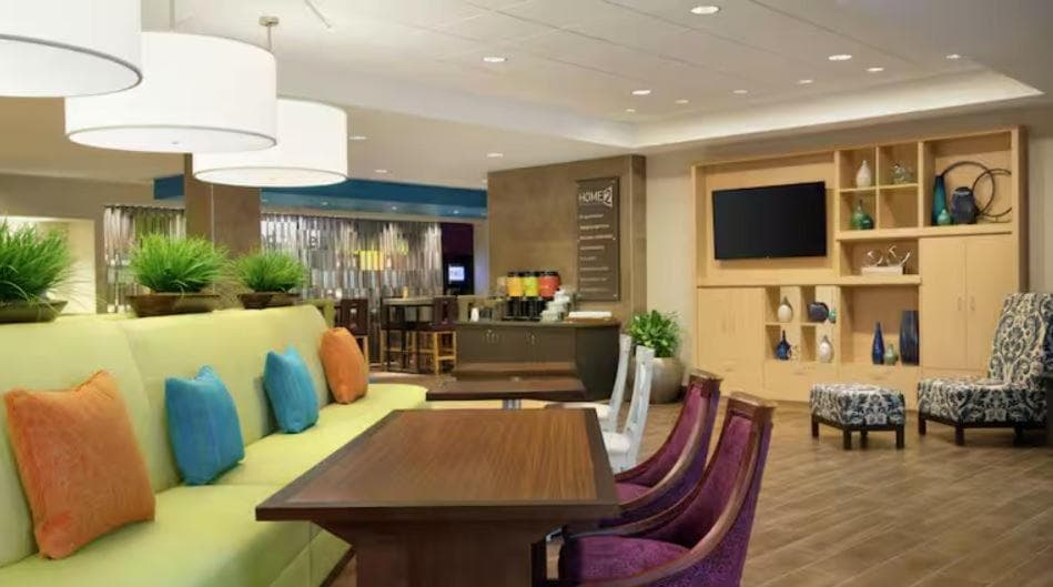 Home2 Suites By Hilton Virginia Beach Princess Anne, Virginia Beach, photo 2