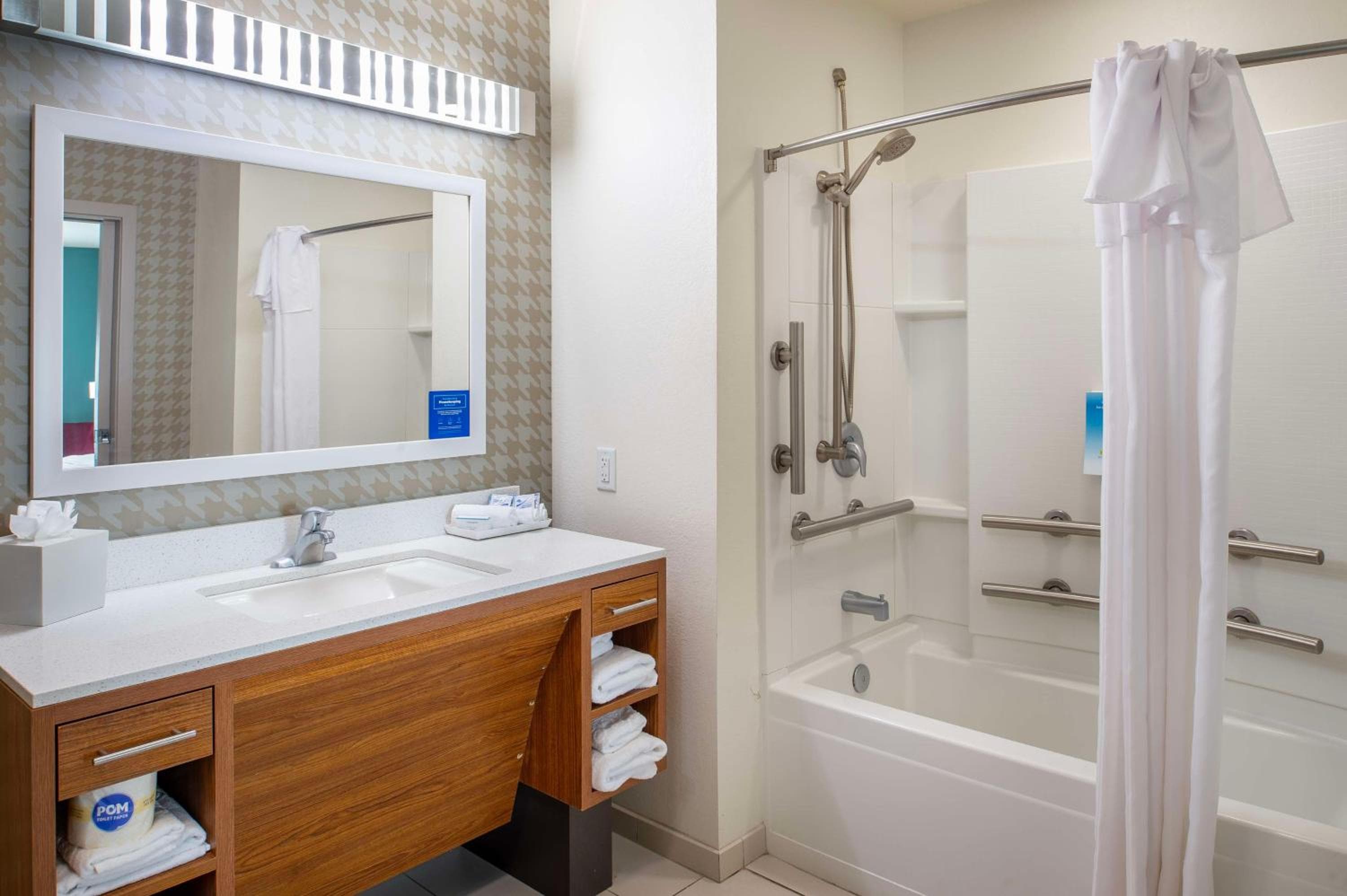 Home2 Suites St. Louis / Forest Park, Saint Louis, photo 4