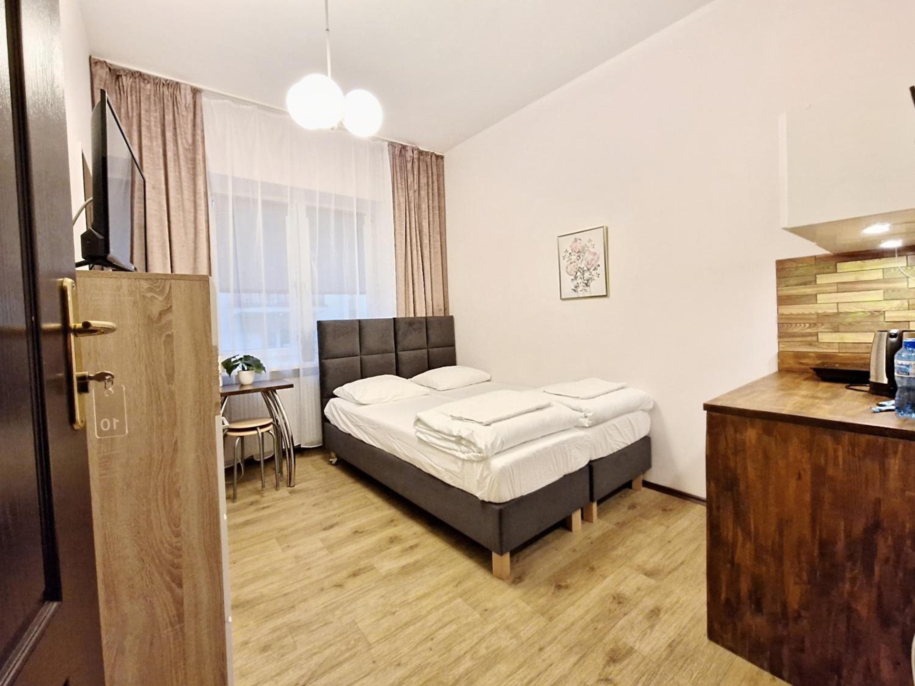 Apart HoStel Helvetia B&B, Warsaw, photo 5