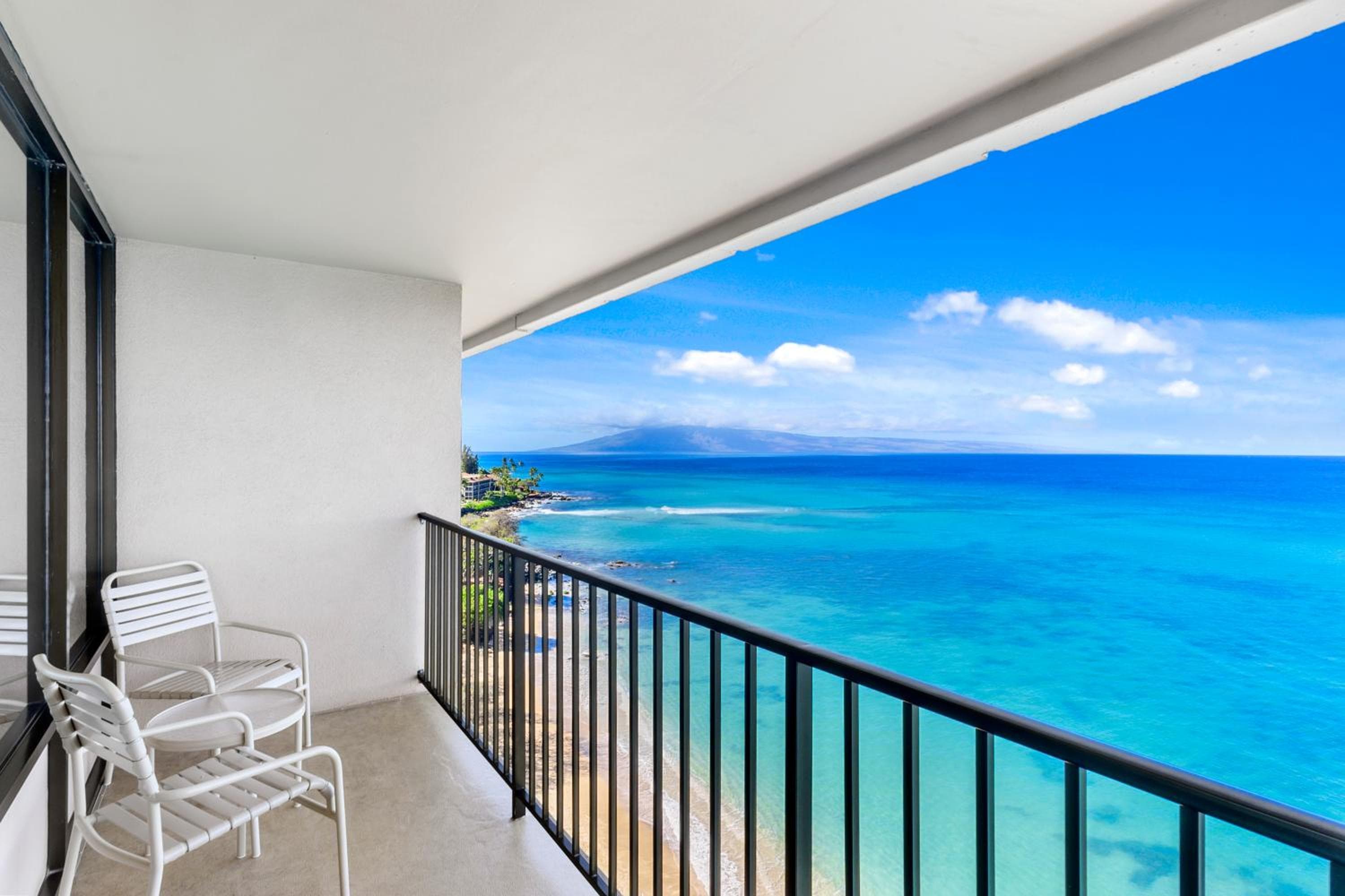 Kahana Beach Vacation Club, Lahaina, photo 2