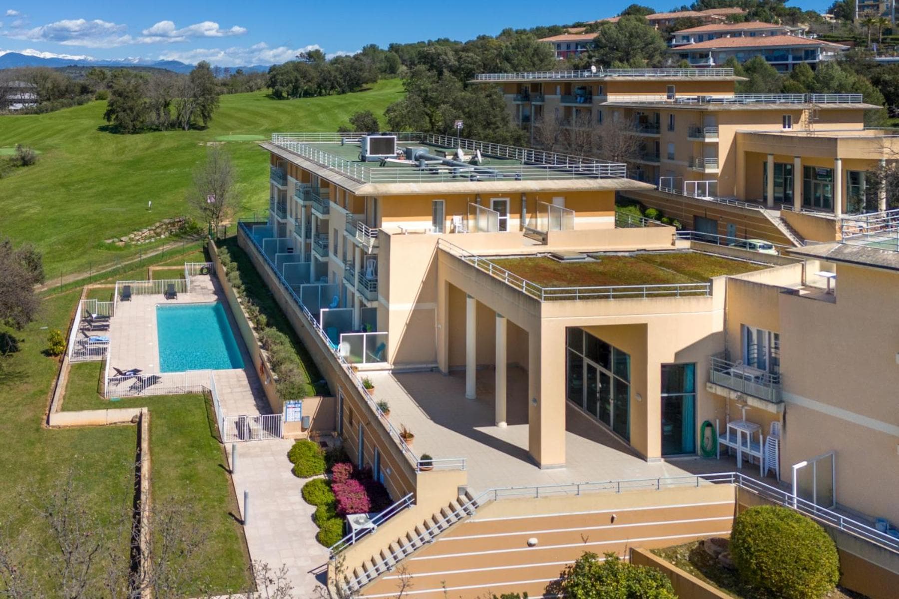 Nemea Appart Hotel Green Side Biot Sophia Antipolis, Biot
