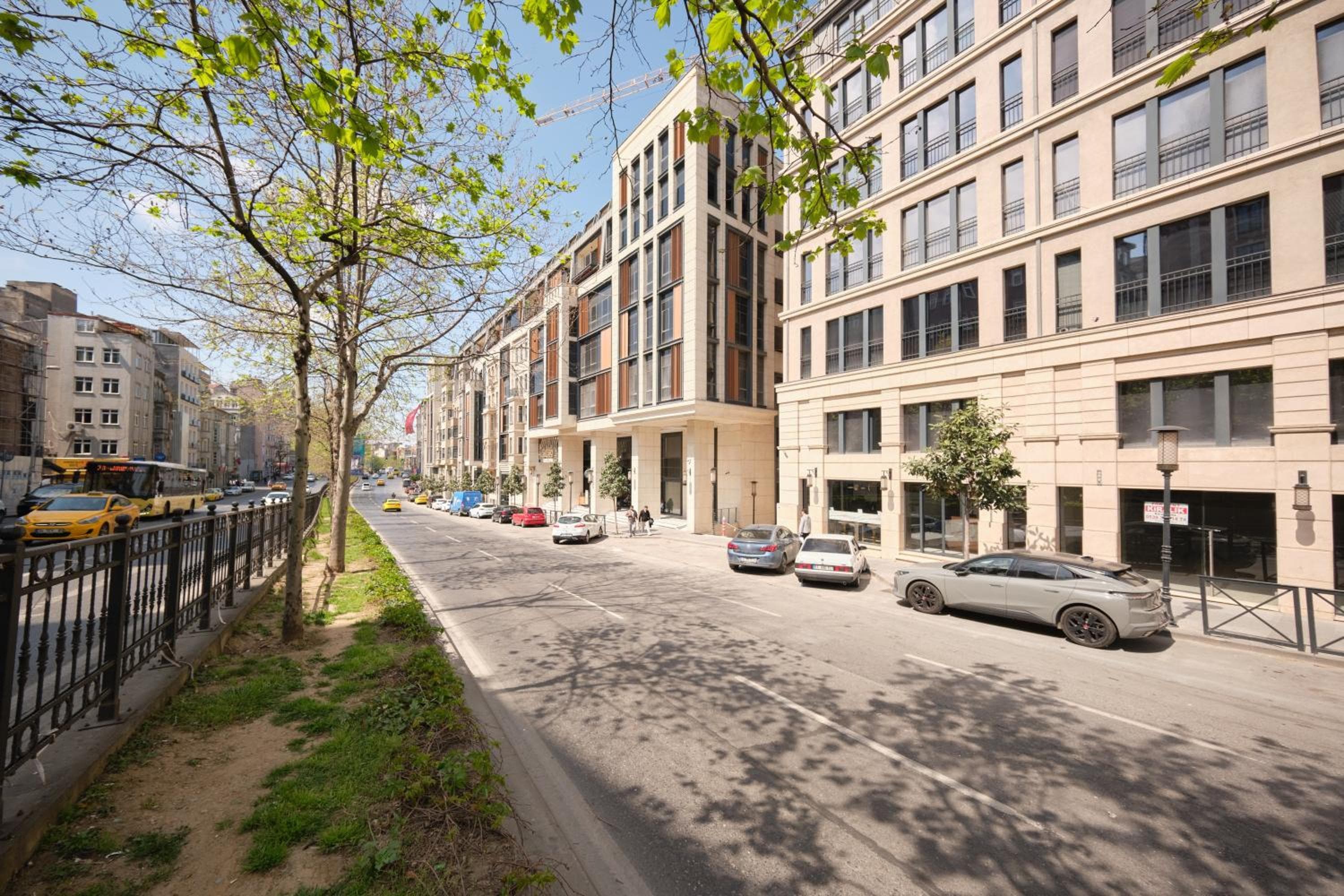 Building at Lagirio Residence Taksim
