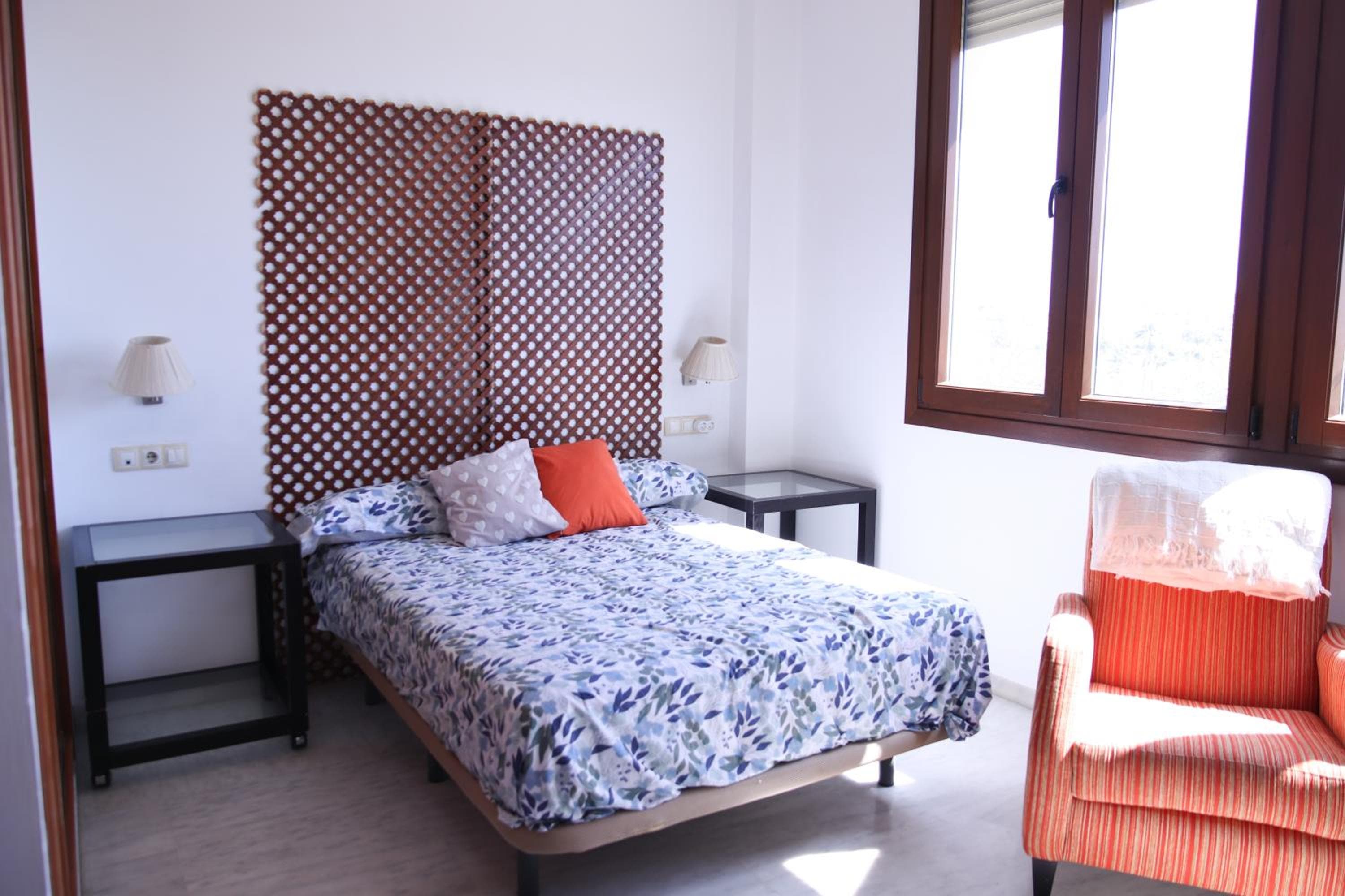 SE - Peaceful Shiny Apartment Near Fibes, Seville, photo 4