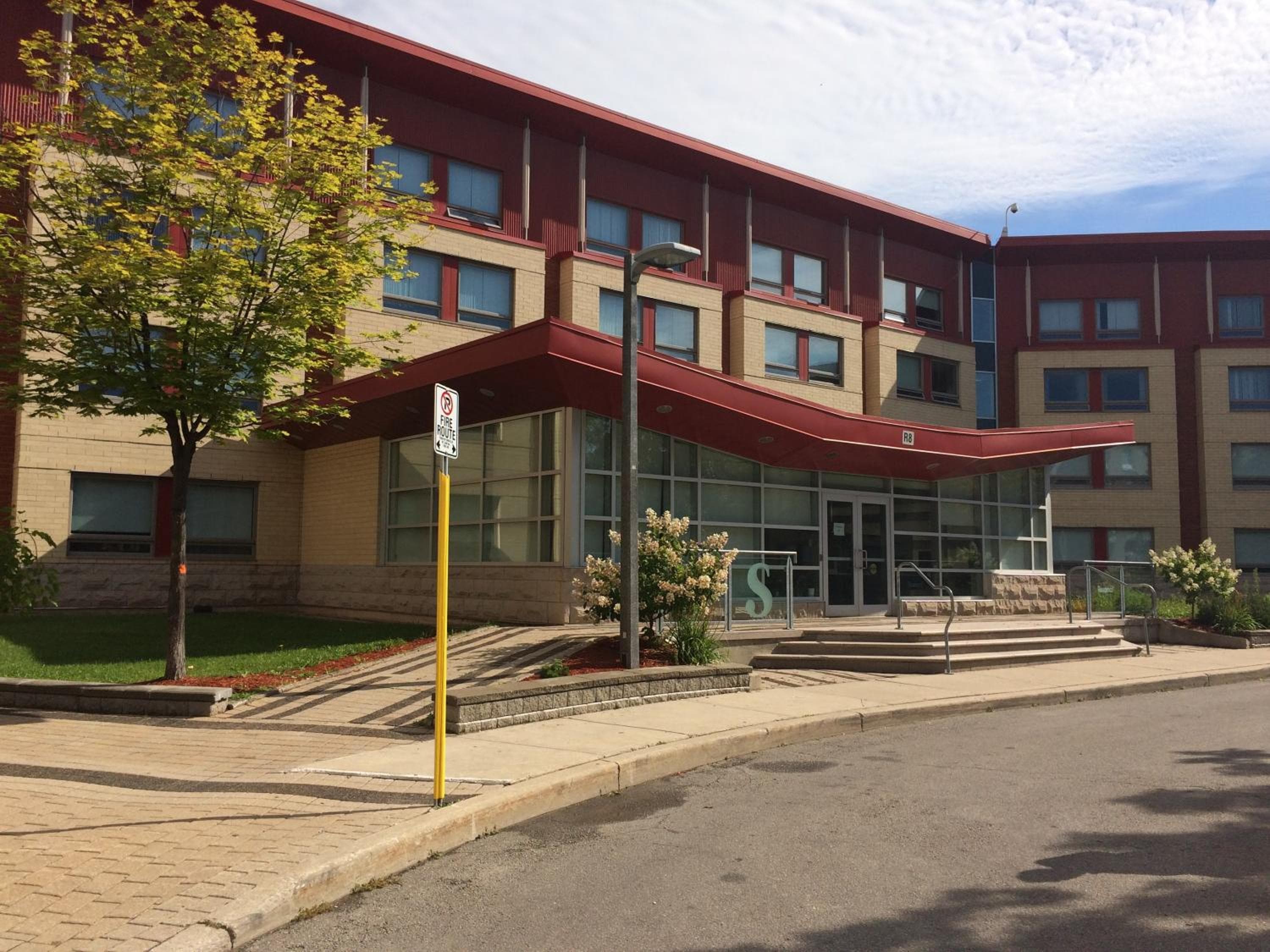 Residence & Conference Centre - Oakville, Oakville, photo 3
