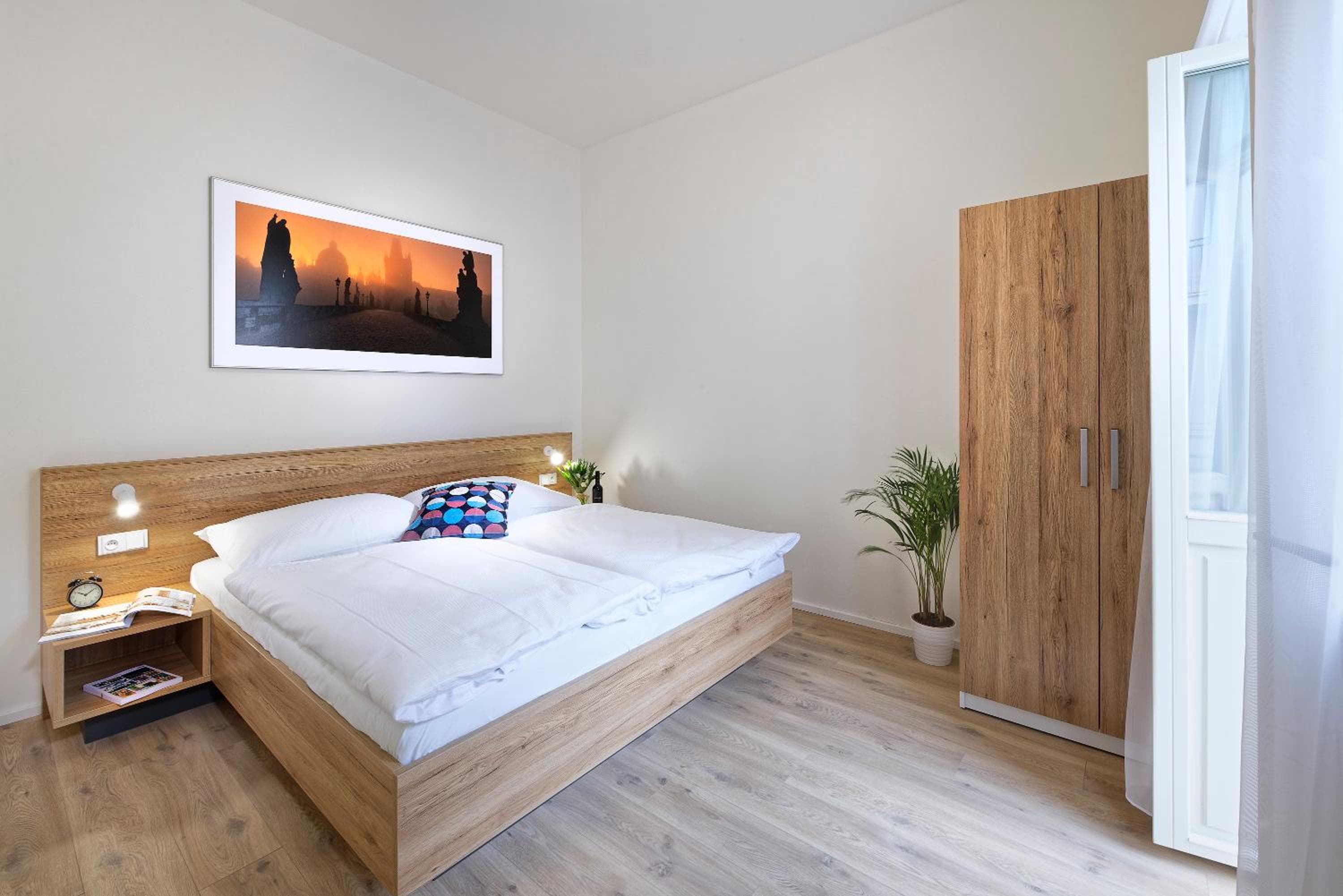DownTown Suites Jugoslavska, Prague, photo 3